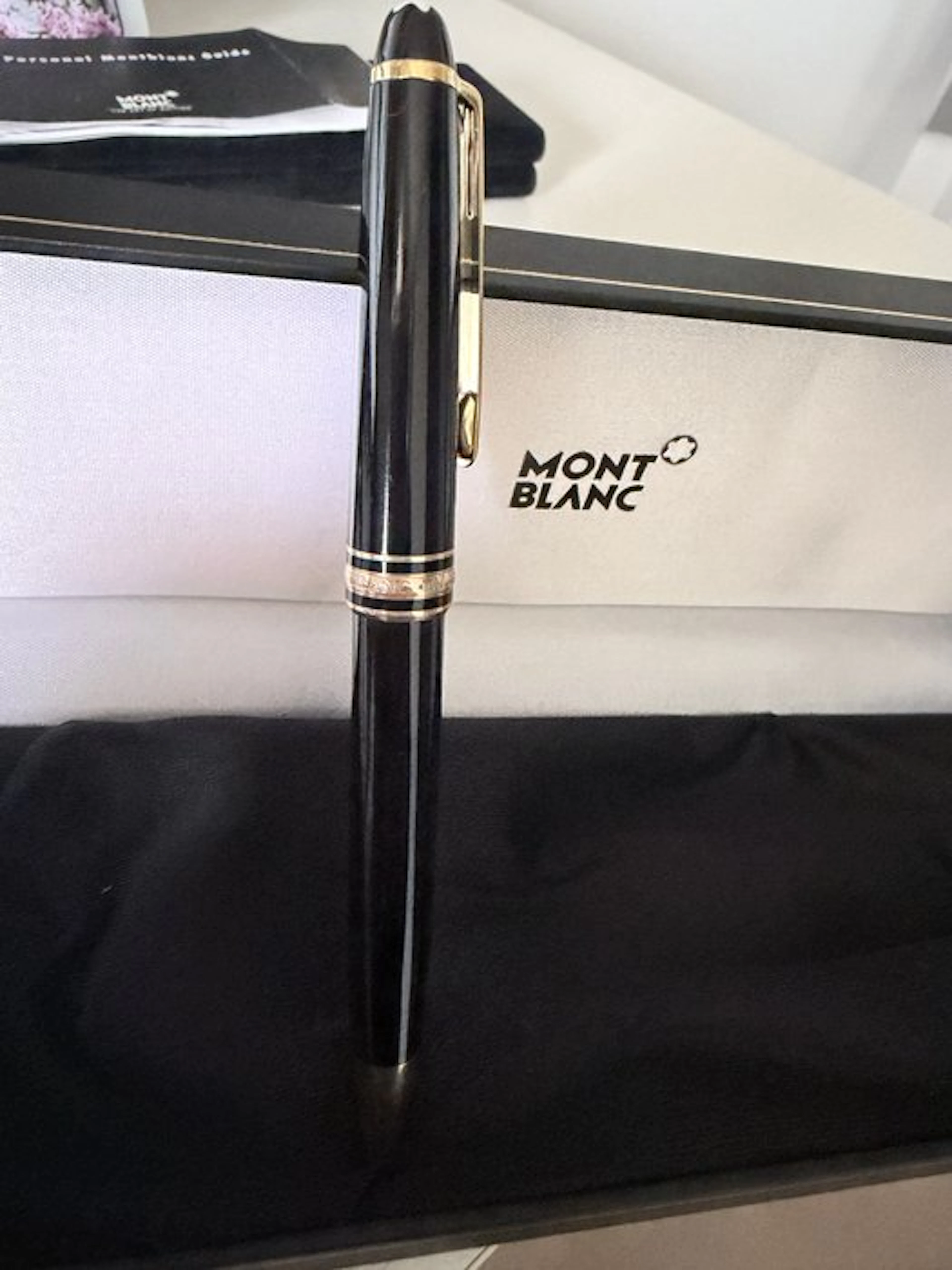 Montblanc - 144 - Pen
