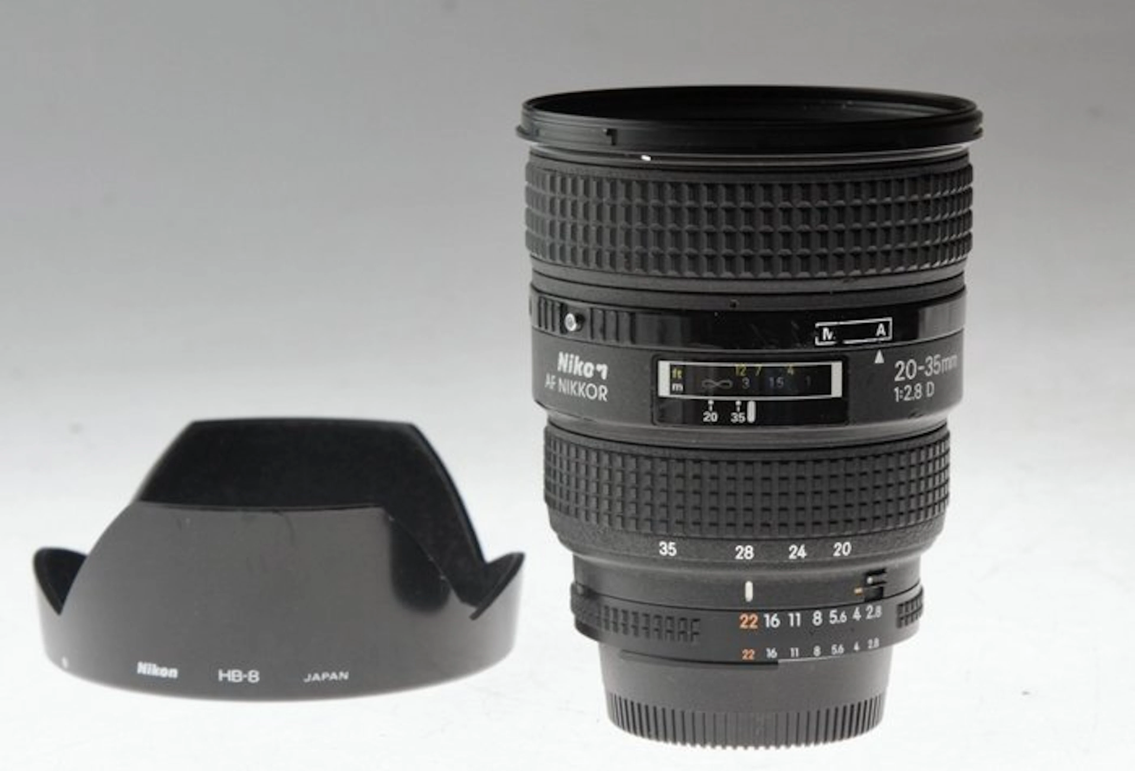 Nikon AF Nikkor 20-35mm 1:2,8 D Zoomlens