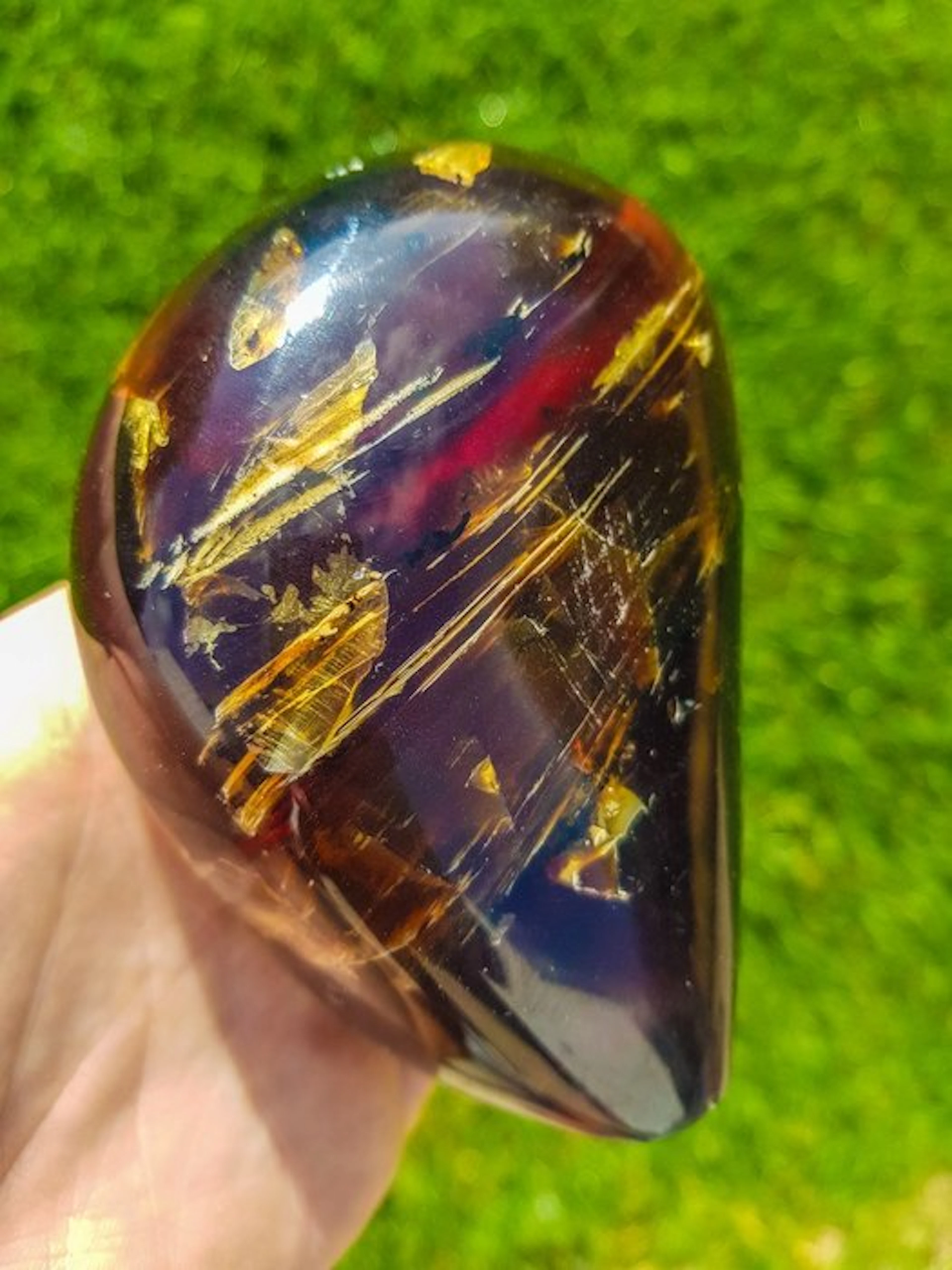 Amber Authentic blue amber (AAA quality) - Height: 11 cm...