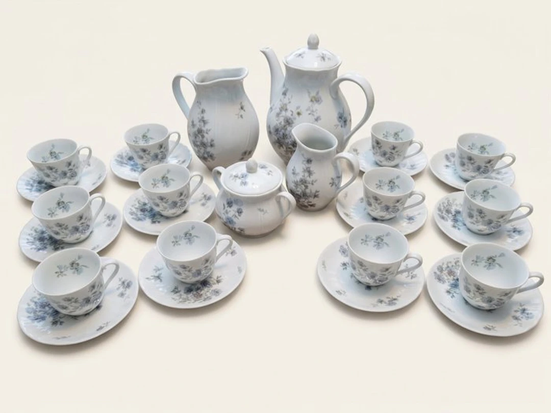 Bernardaud & Co. Limoges - Coffee and tea service (28) - Porcelain - Gabrielle
