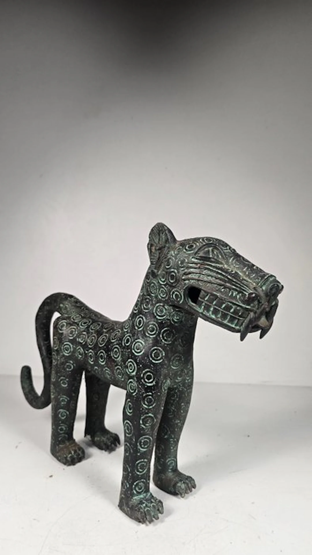 in the style of Nigeria - Statue - Benin (No reserve price)