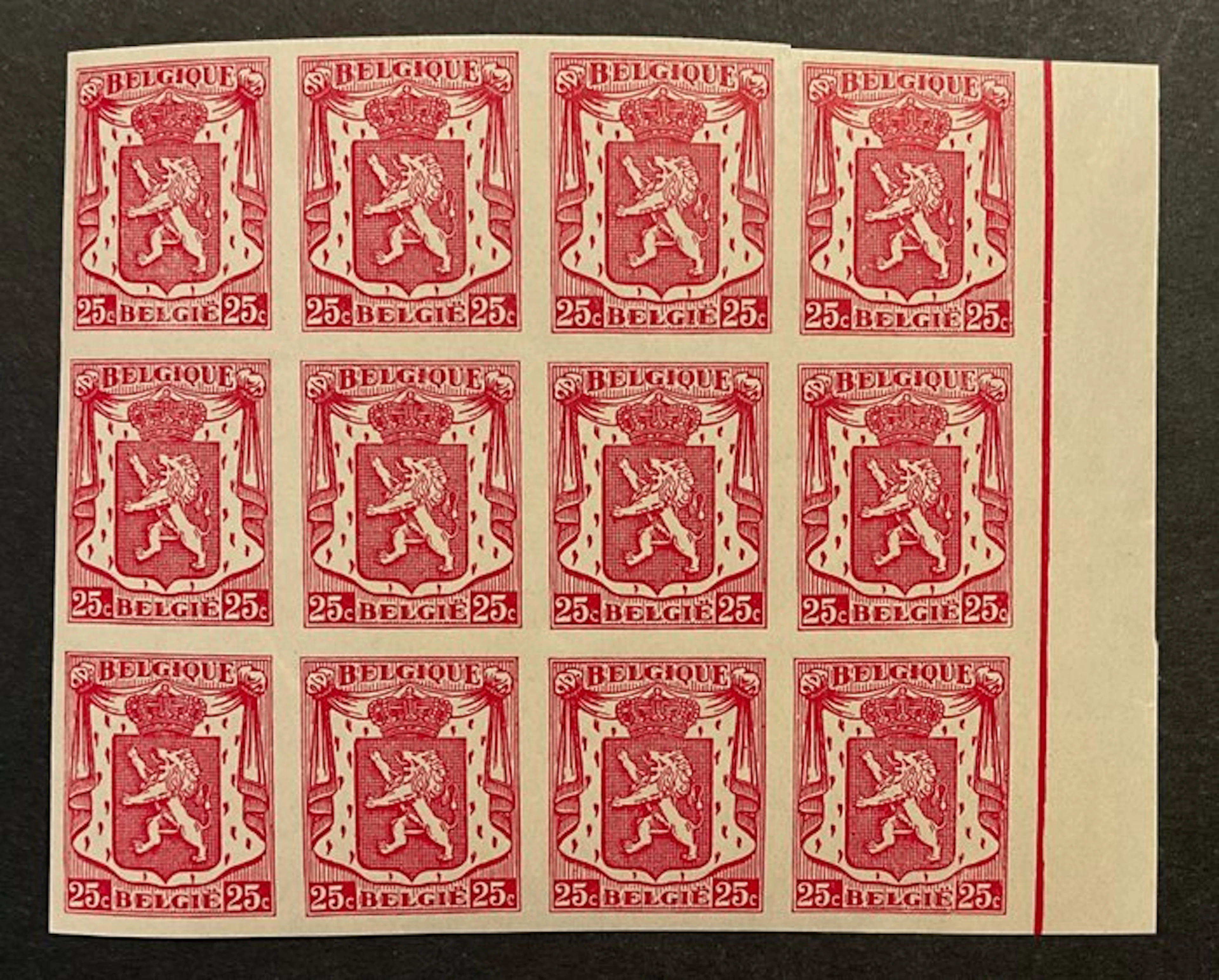 Belgium 1935 - Small Coat of Arms stamp – 25c rose –...