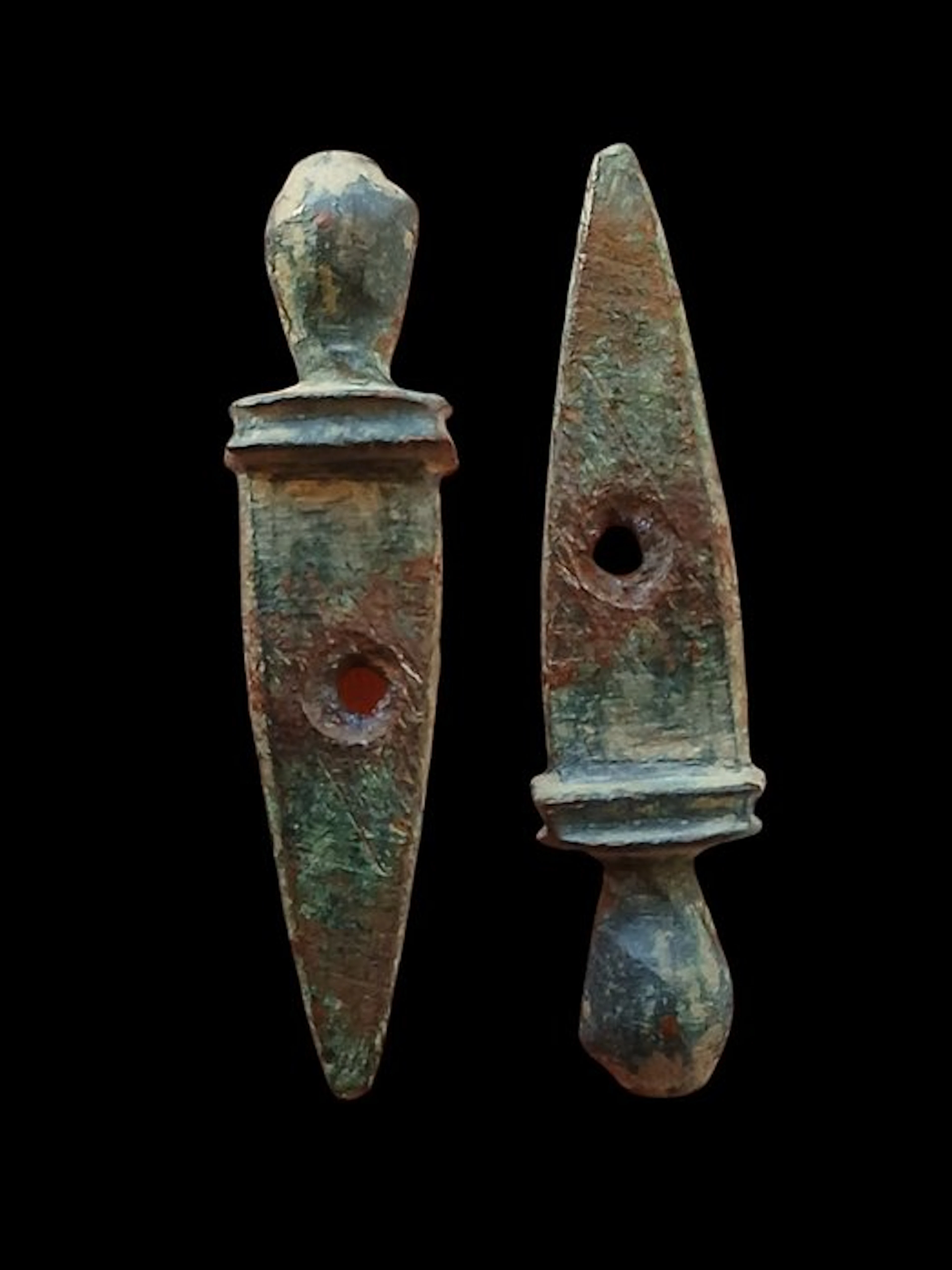 Ancient Roman bronze gladius sword Amulet (No reserve price)
