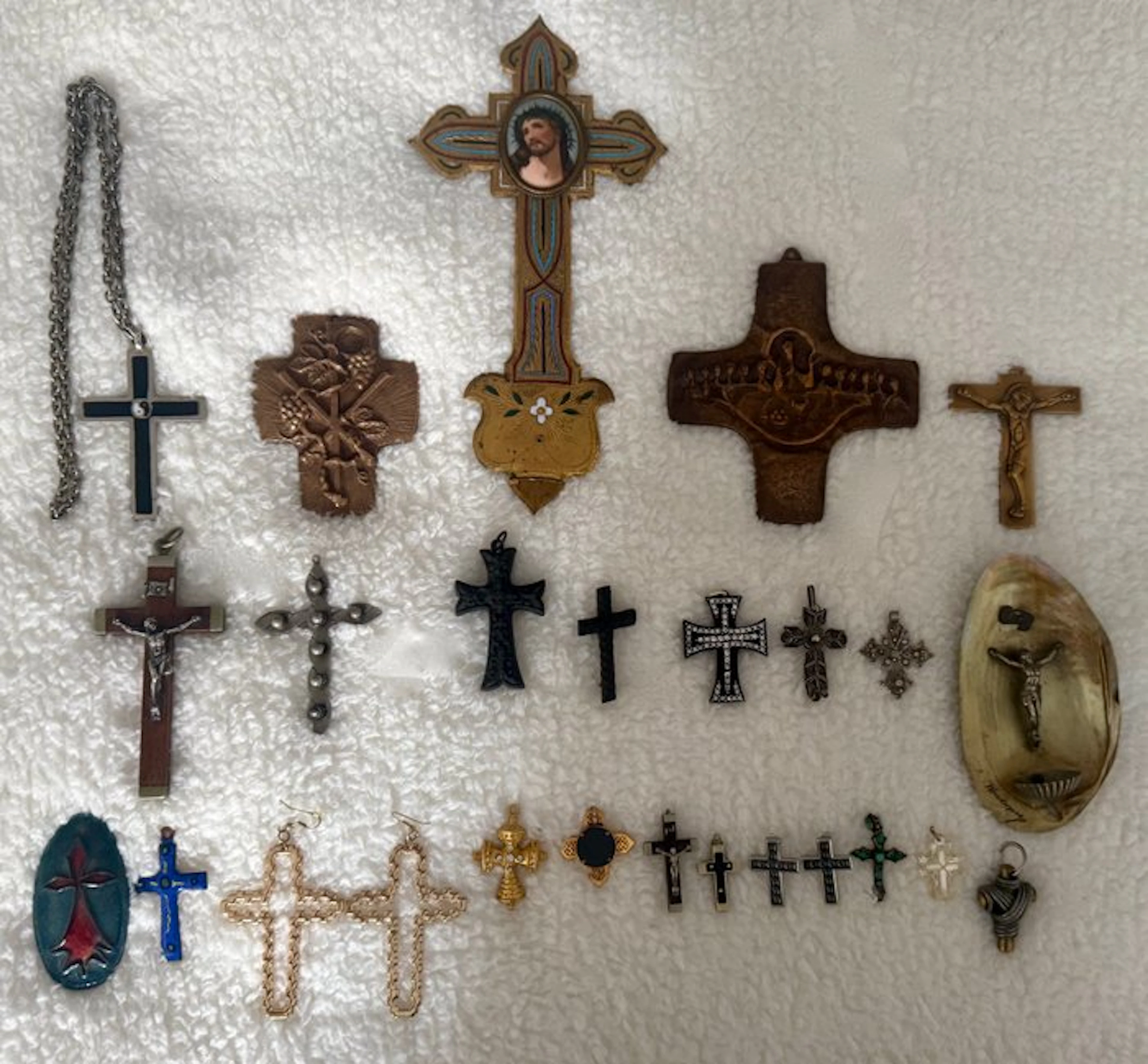 Themed collection - Religious crosses, pendants / 19th - 20th