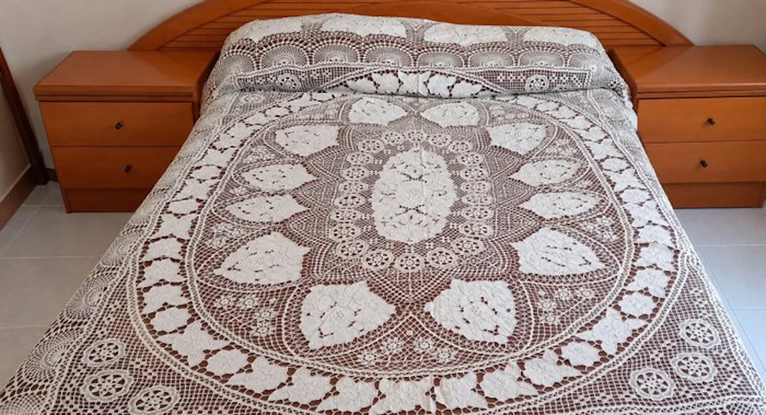 Bedspread - 250 cm - 235 cm