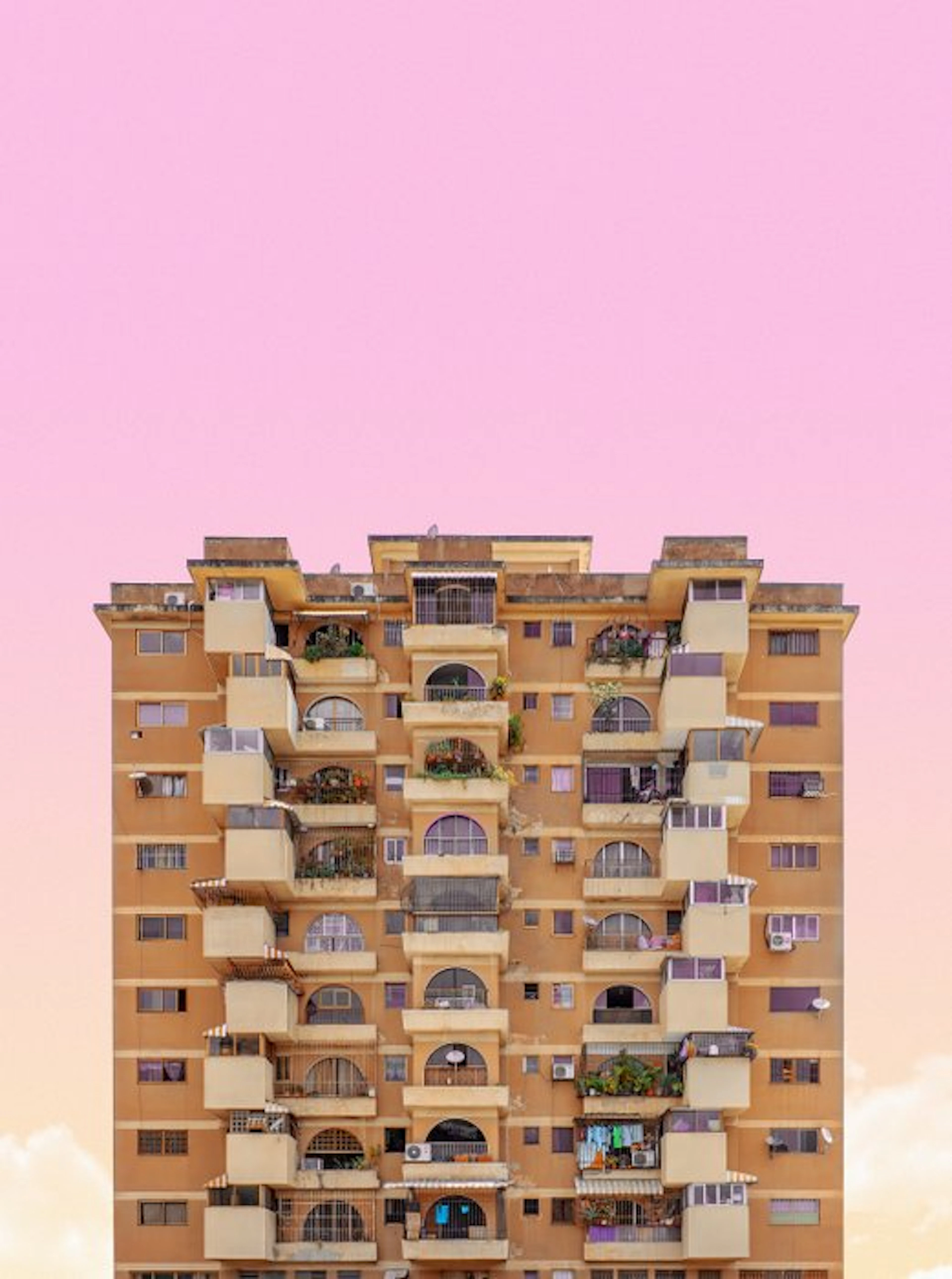Téber - Urban Cubes · No Reserve