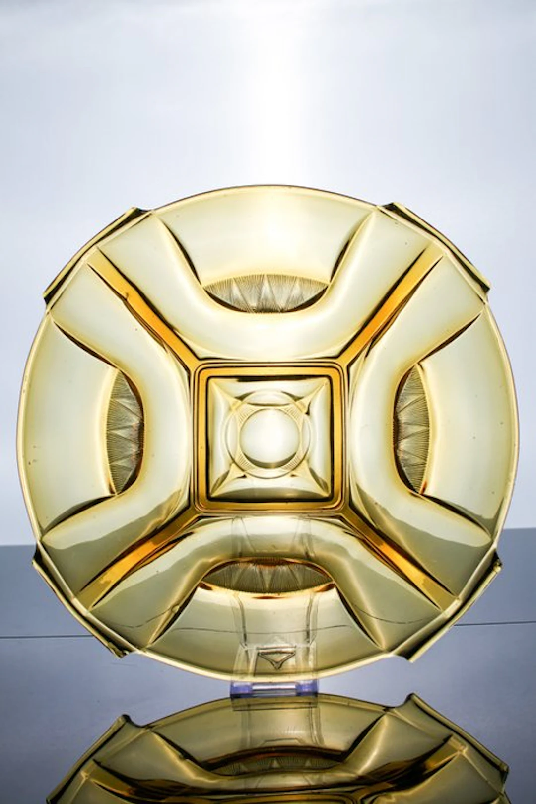 hermanova hut - František Pečený - Platter - Glass - Groot zeldaam model