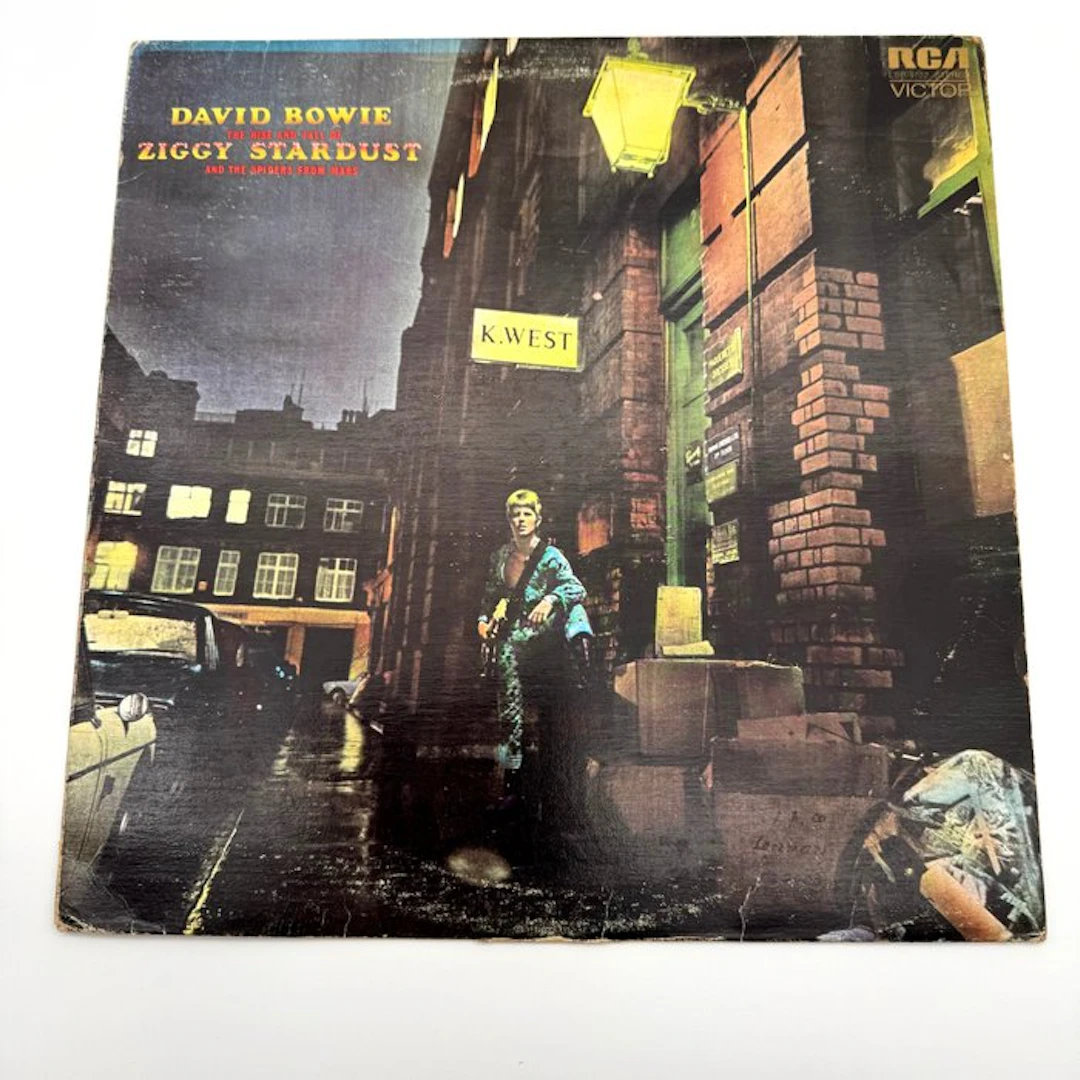 David Bowie - Ziggy Stardust and the Spiders from Mars...