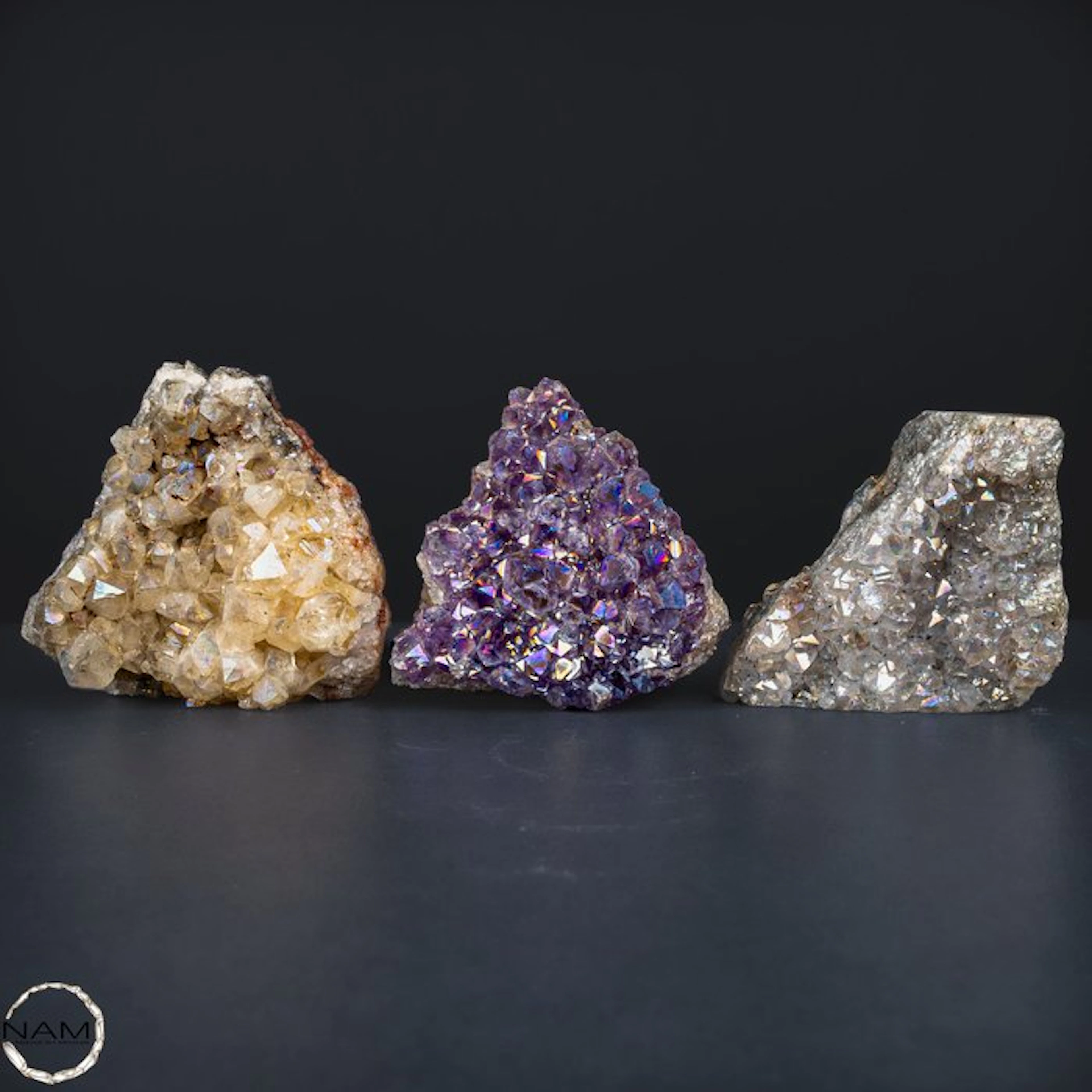 Fascinating aura-amethyst druzy with intense rainbow shine- 1234.56 g - (3)