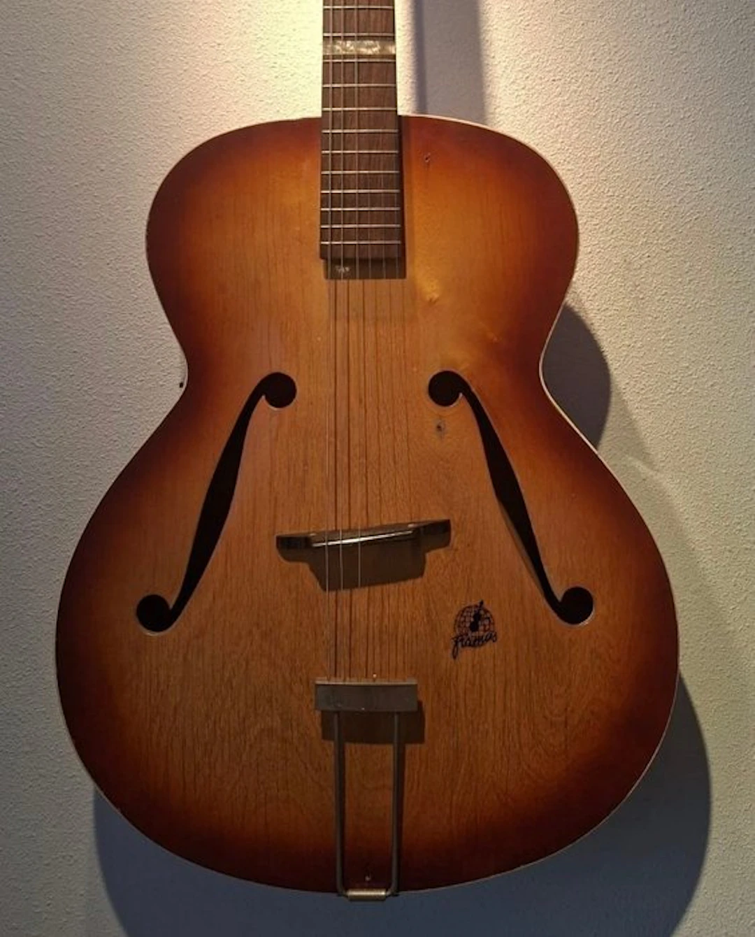 Framus - Model 5/53 Capri - - Archtop guitar - Germany