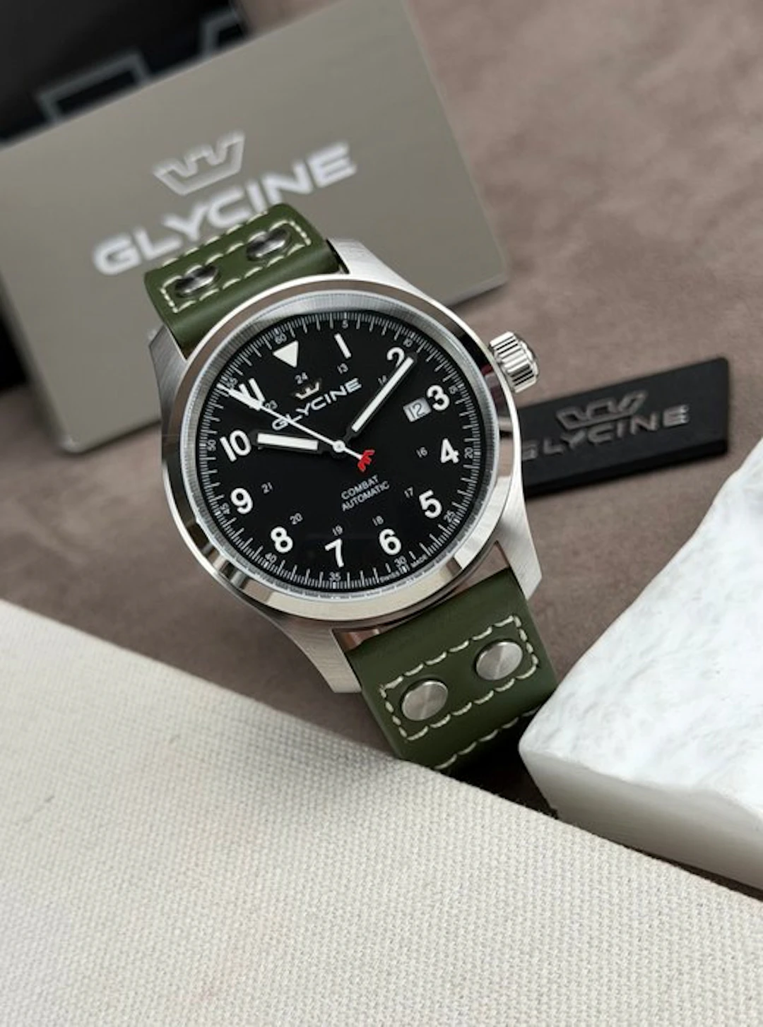 Glycine - Combat Field Automatic Date Black - GL0570 - Men - 2020-2025
