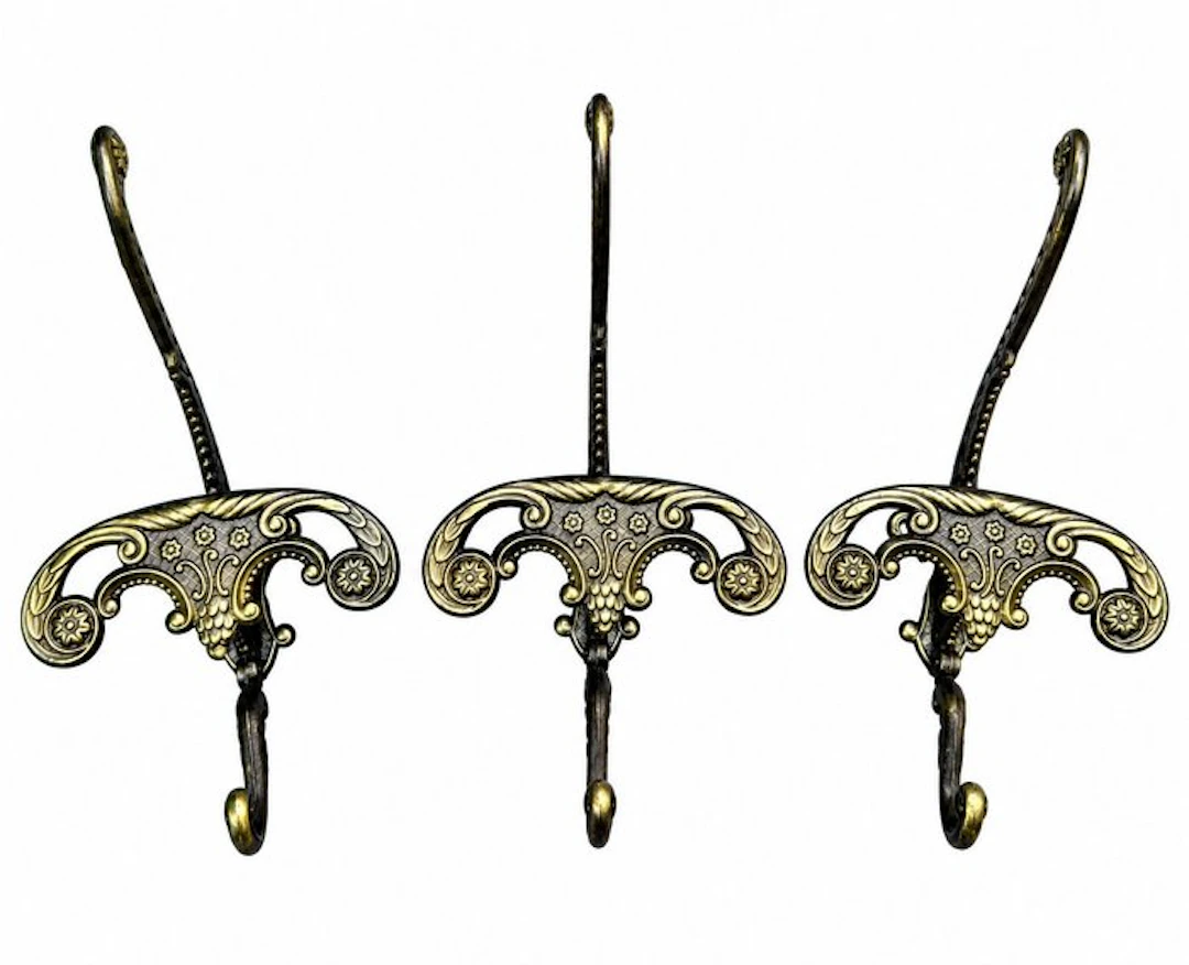 Set of coat hooks (3) - Gilt brass - Baroque