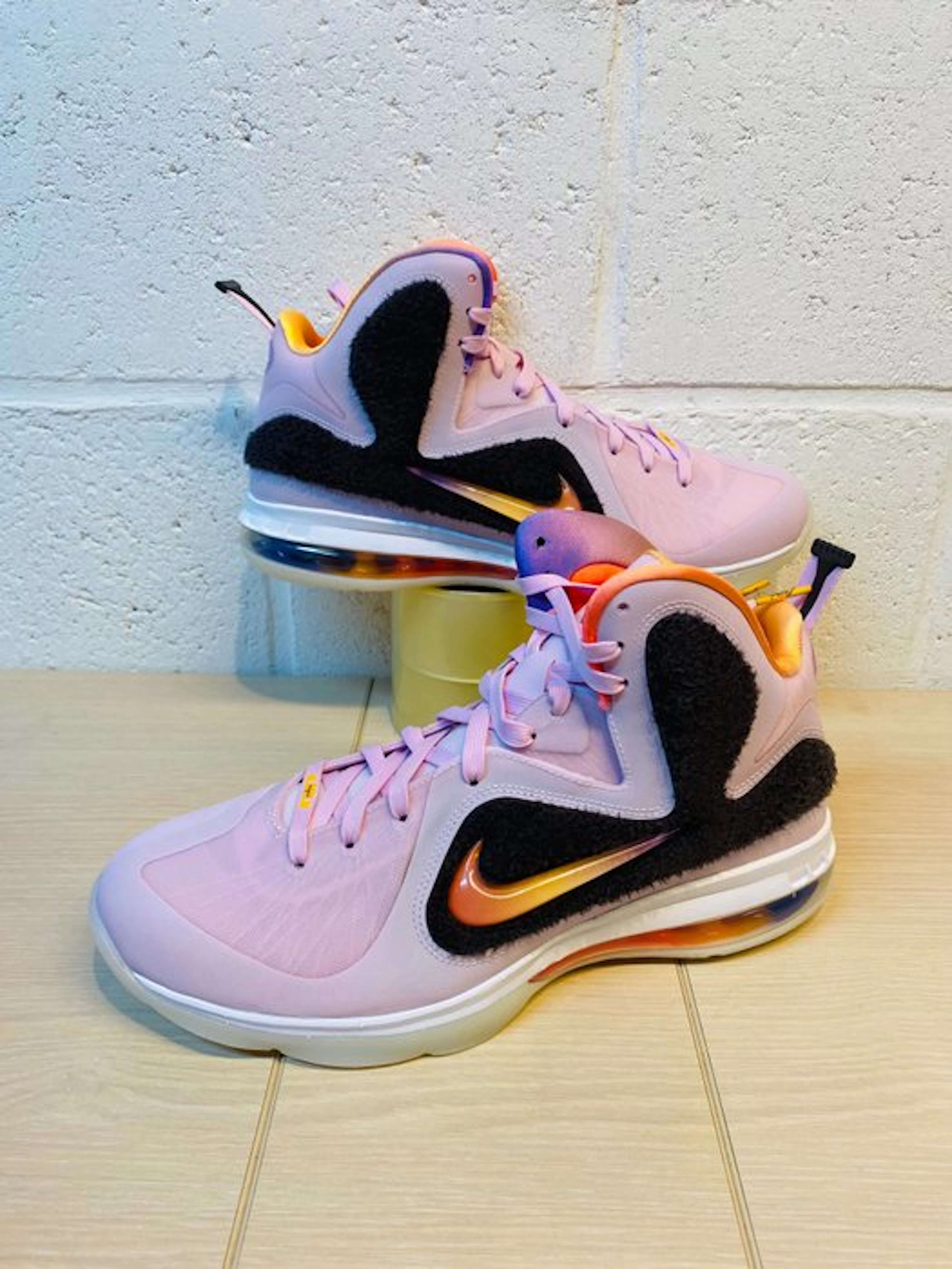 Nike - X LeBron James Gratefull Reflect P45,5 - Sneakers...