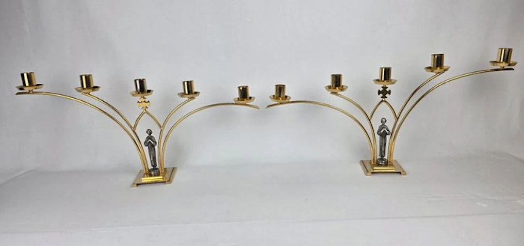 Candelabrum (2) - Gilt brass - Pair of altar candlesticks - 59 cm