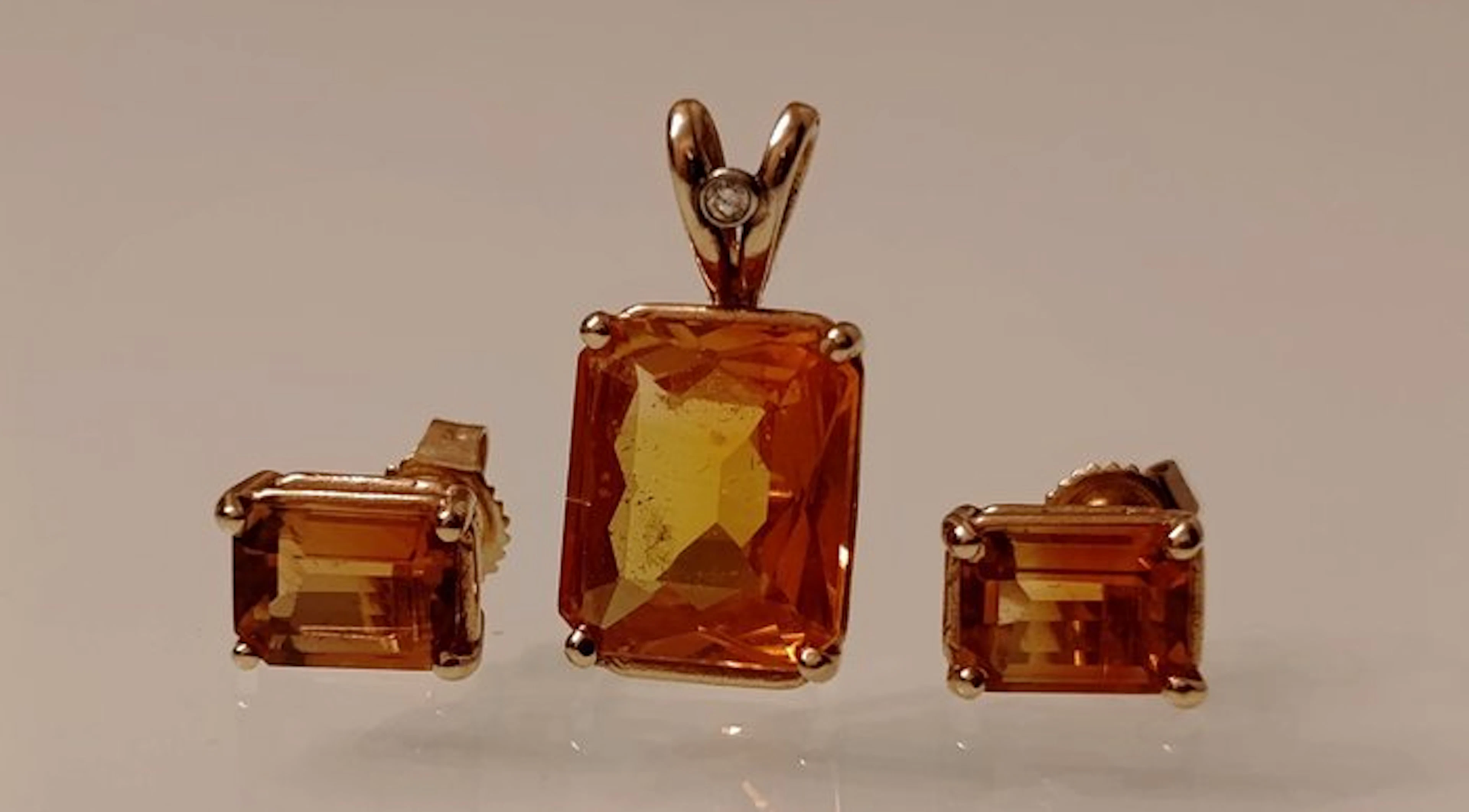 3 piece jewellery set - 14 kt. Yellow gold - 5.52ct. tw. Sapphire - Citrine