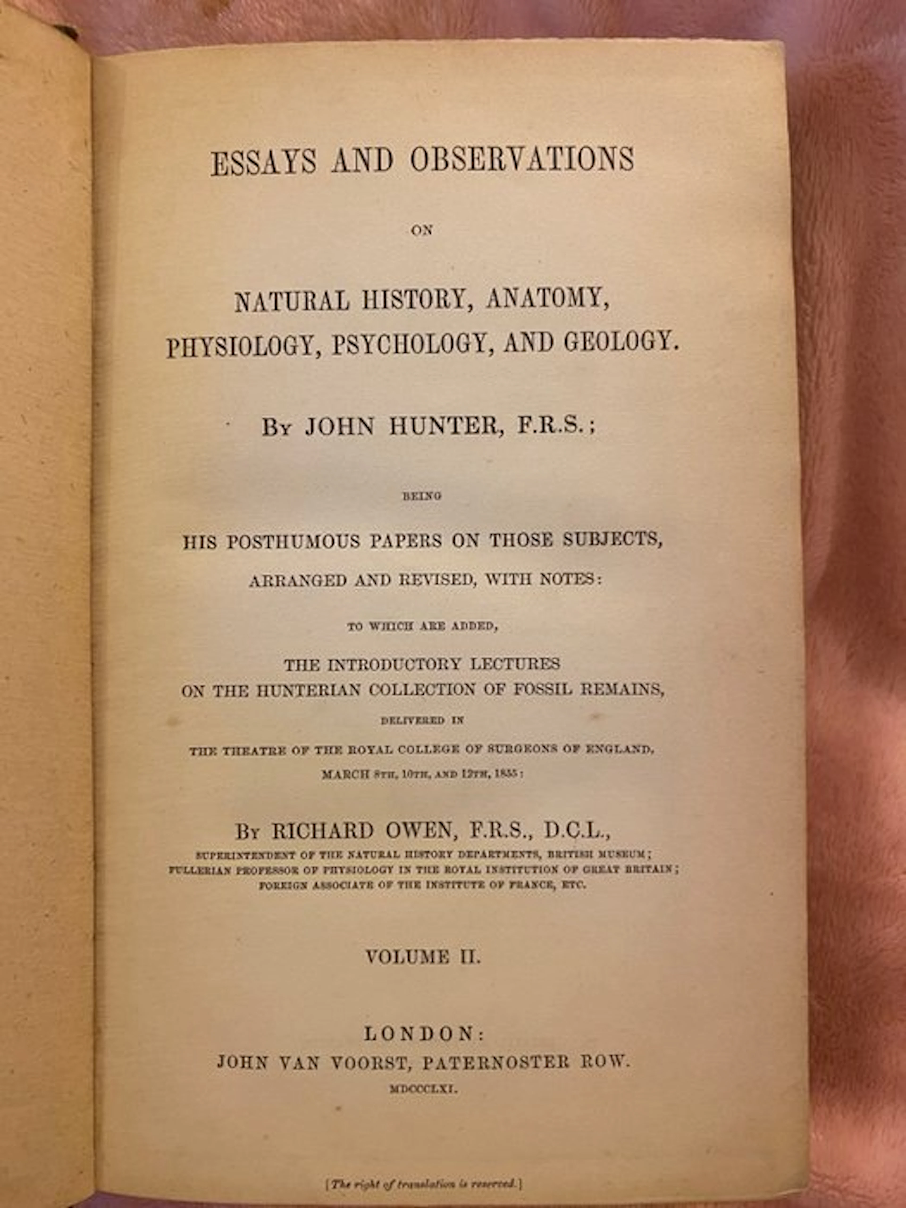 John Hunter and Richard Owen - Essays and Observations on Natural History