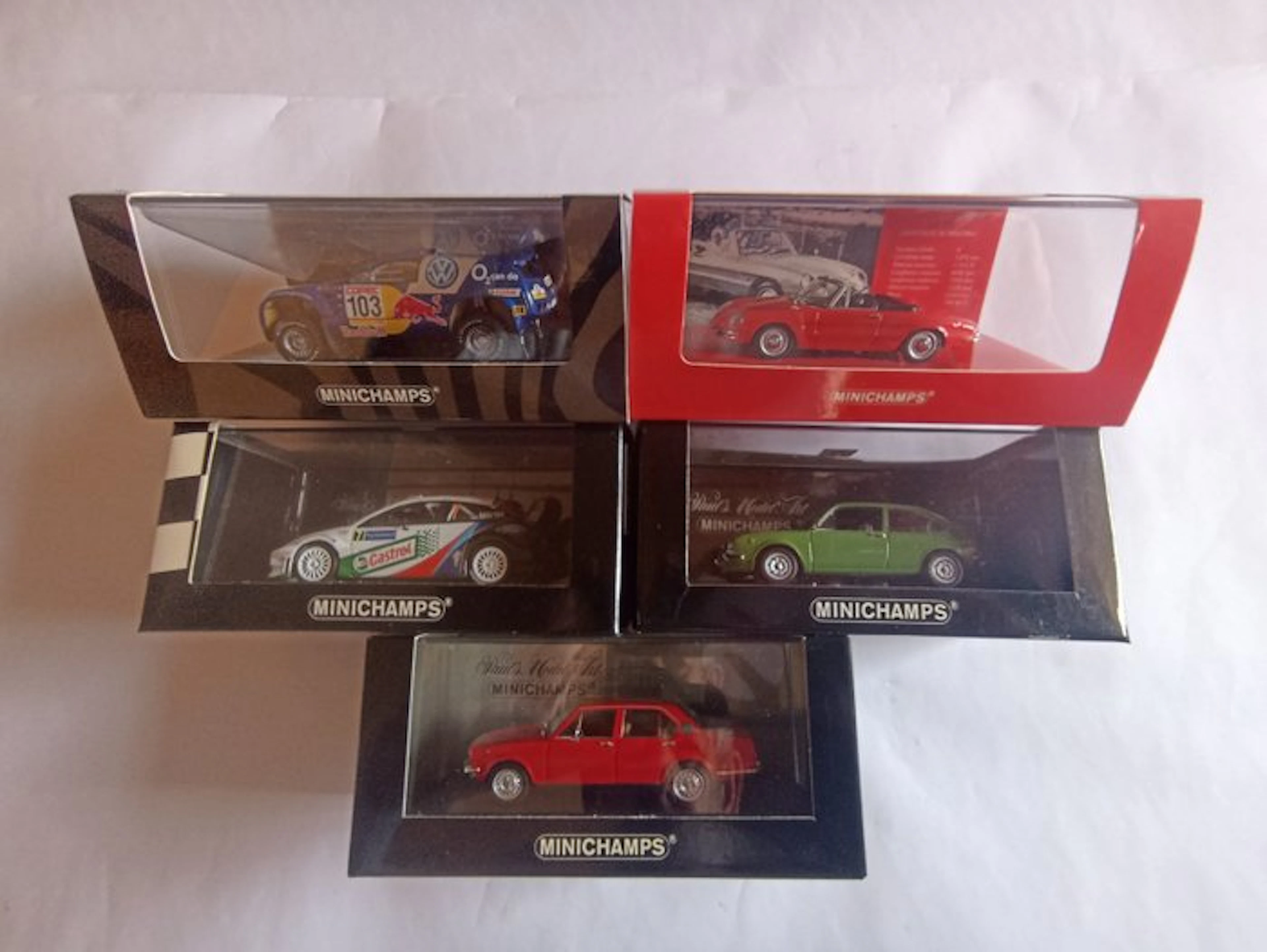 MiniChamps 1:43 - Model car (5) - Assortite - Assortite
