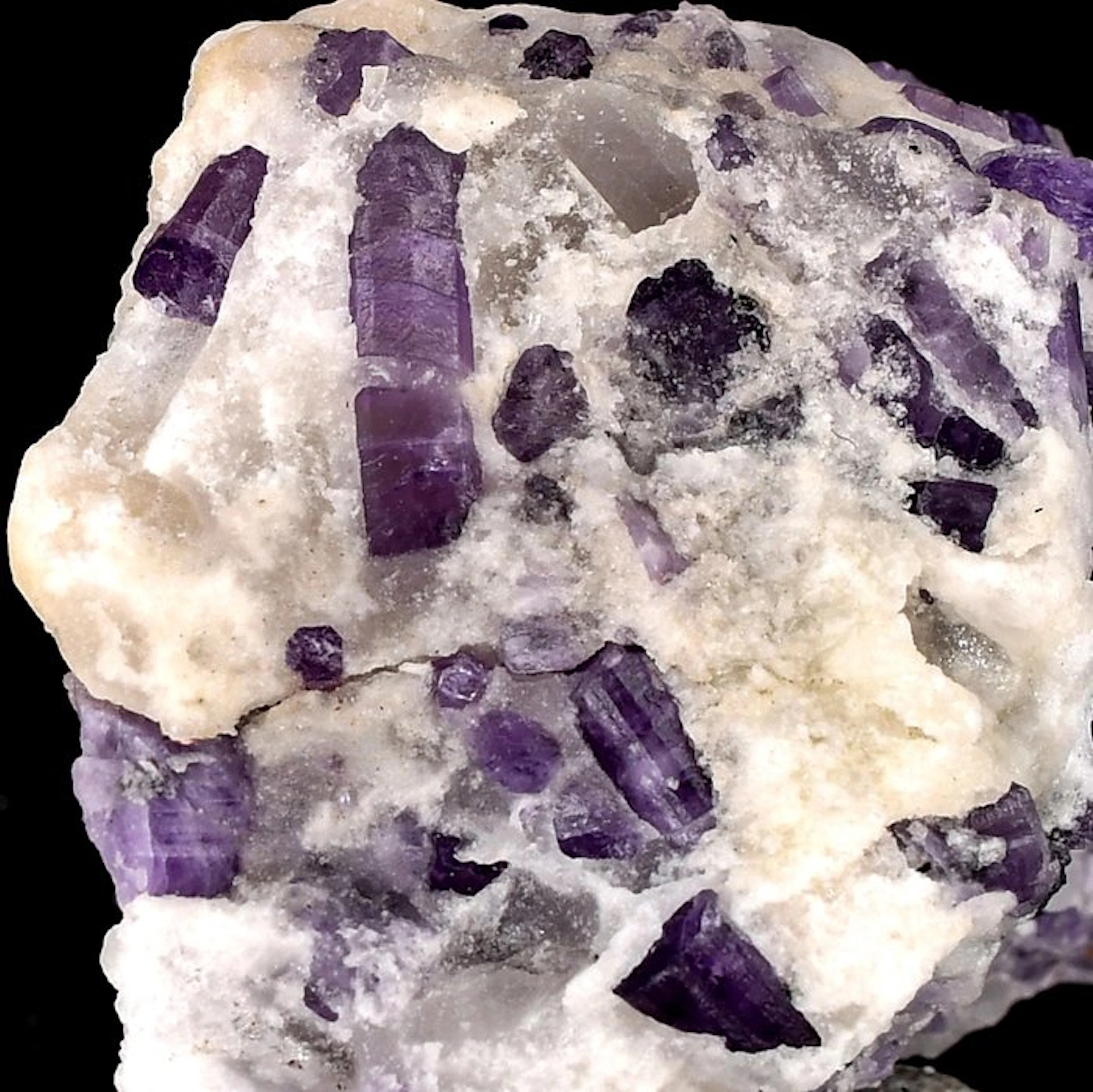 High quality purple Scapolite from Afghanistan - Uncommon...