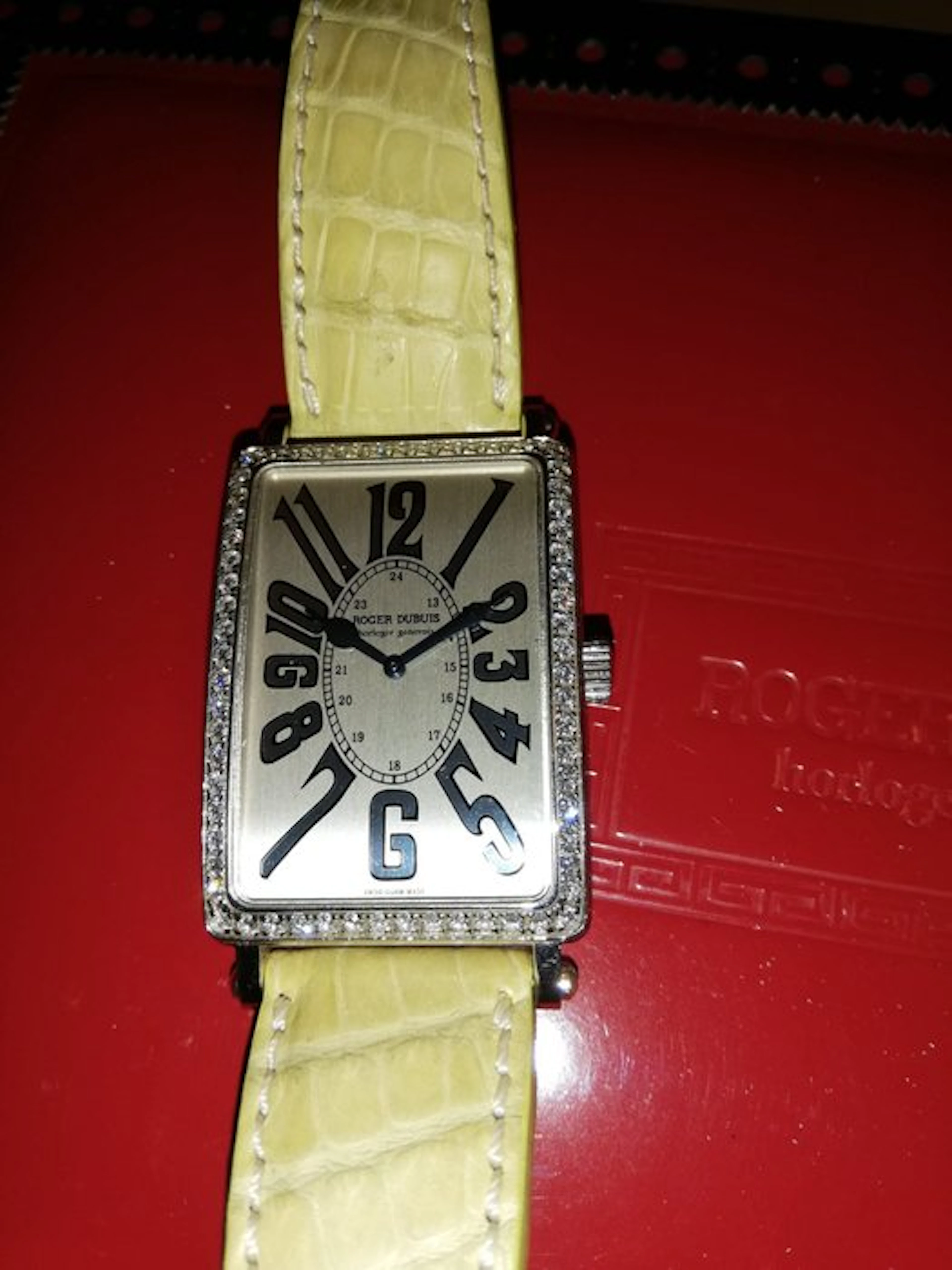 Roger Dubuis - MUTCH MORE - 728.18.0.D - Women - 2001