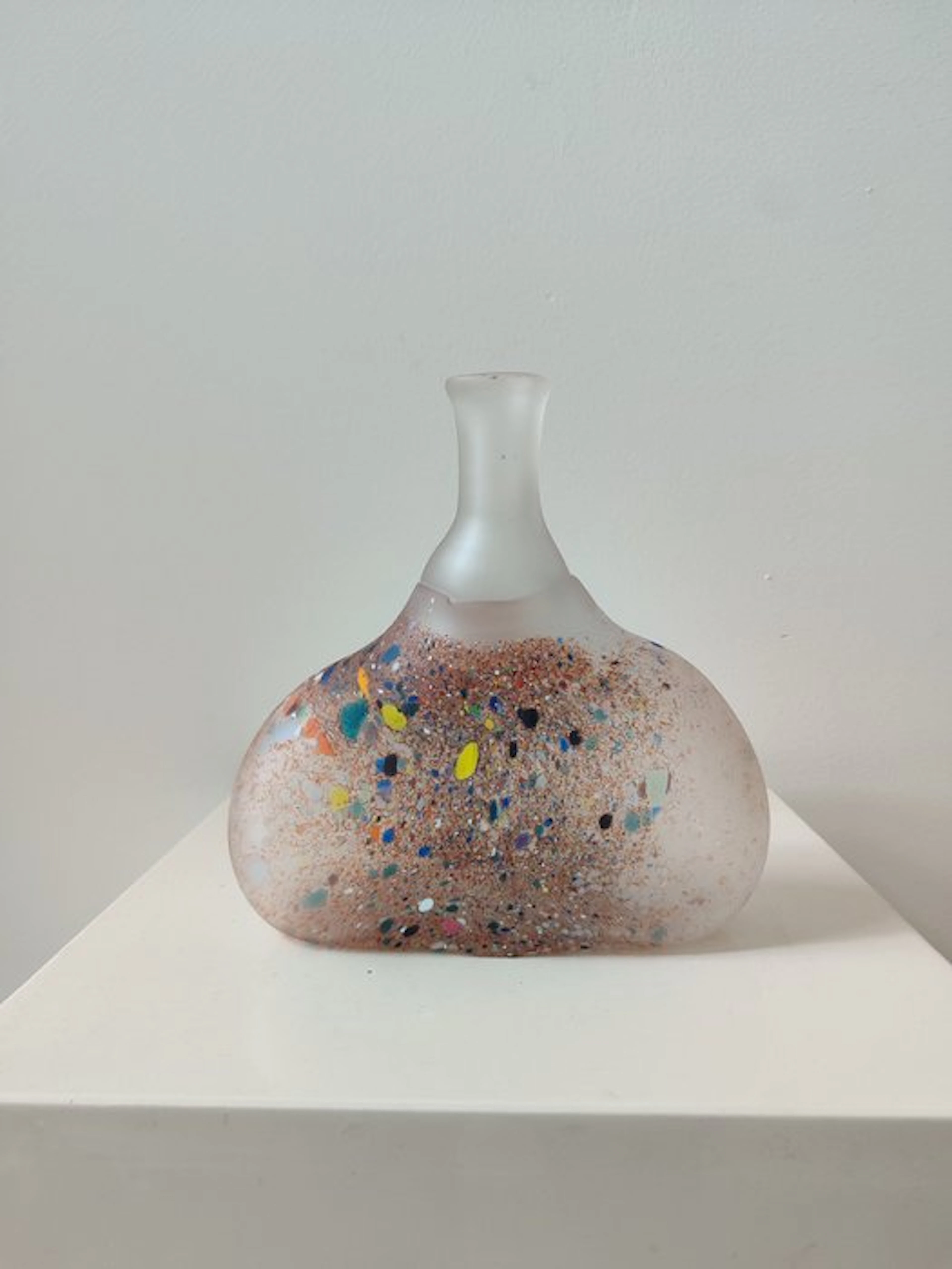 Vase - Glass - confetti technique