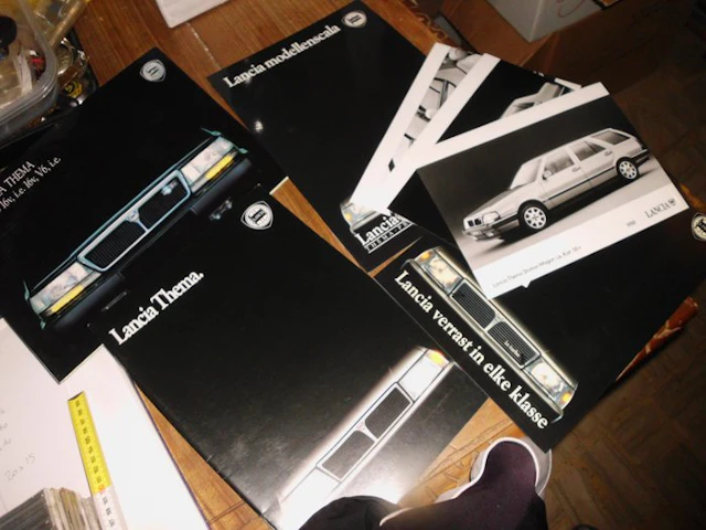 Lancia Thema Lotto brochure e fotografie da cartella stampa - Brochure - 1988