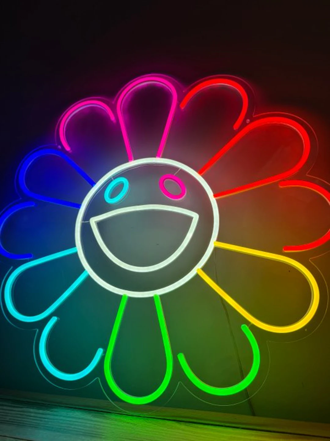 Flower par Takashi Murakami - Neon light sign - Plexiglass