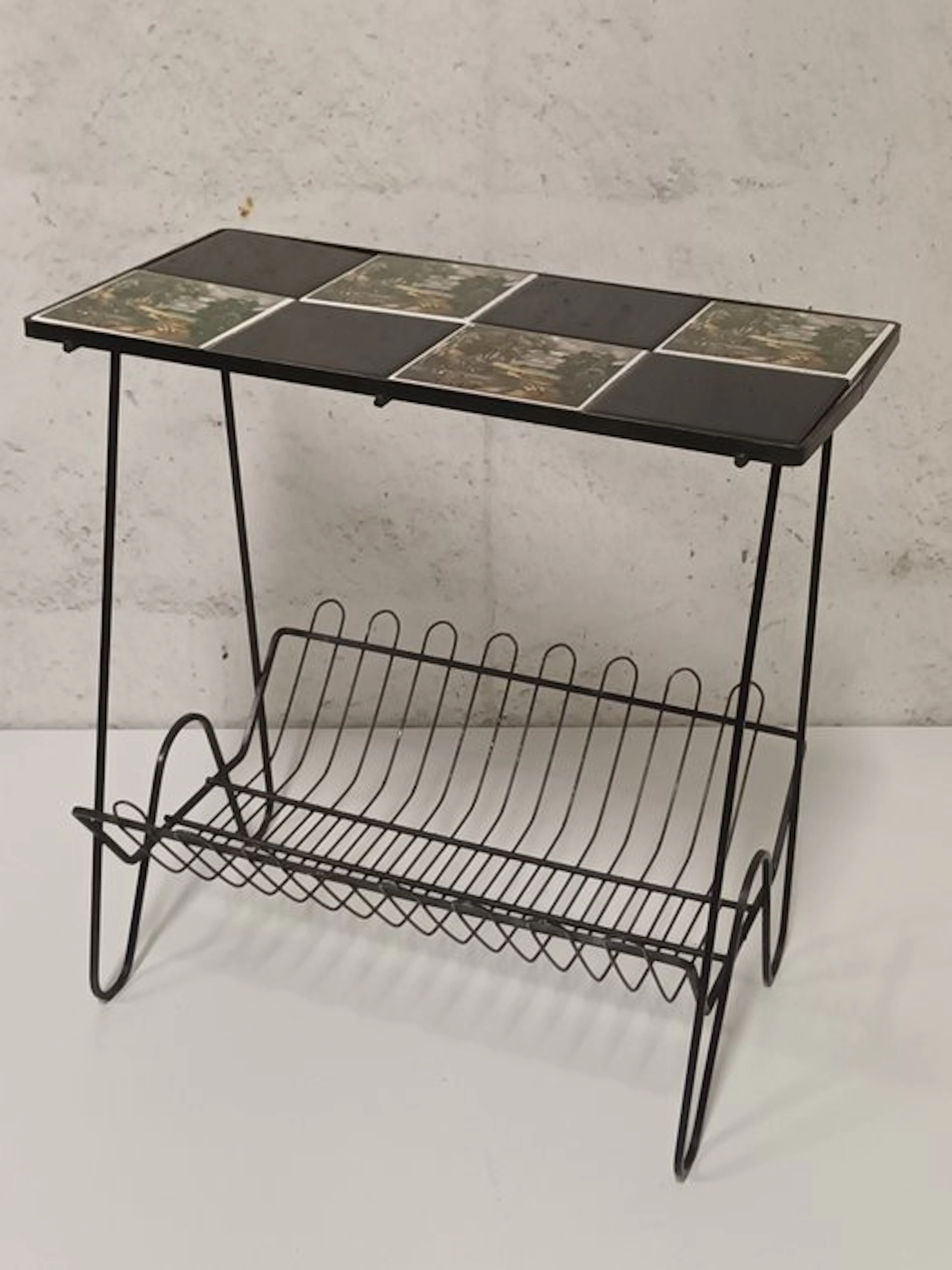 Magazine rack - Metal, Ceramic - With ceramic tiles