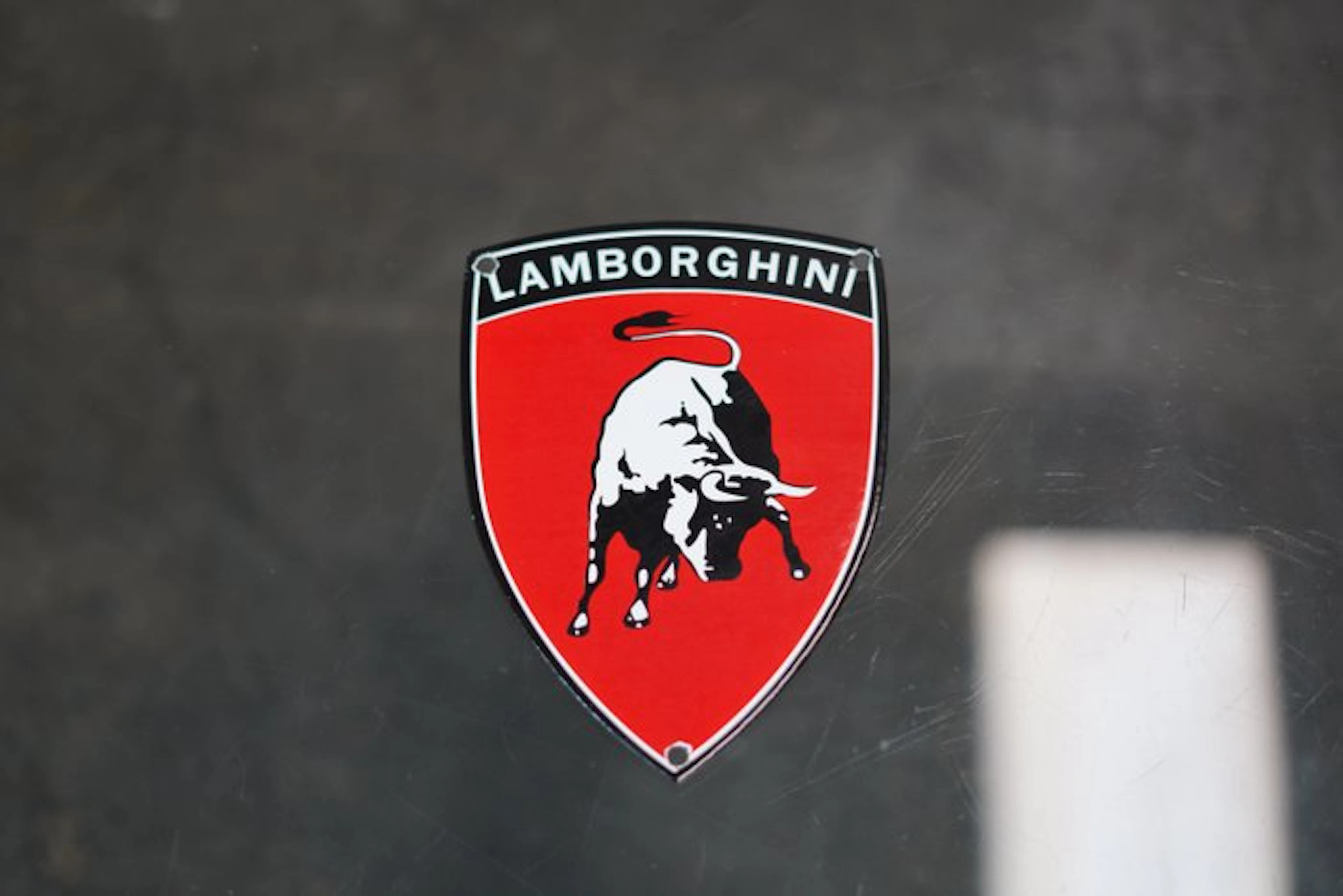 Lamborghini - Lamborghini badge sticker - Sign - Plastic
