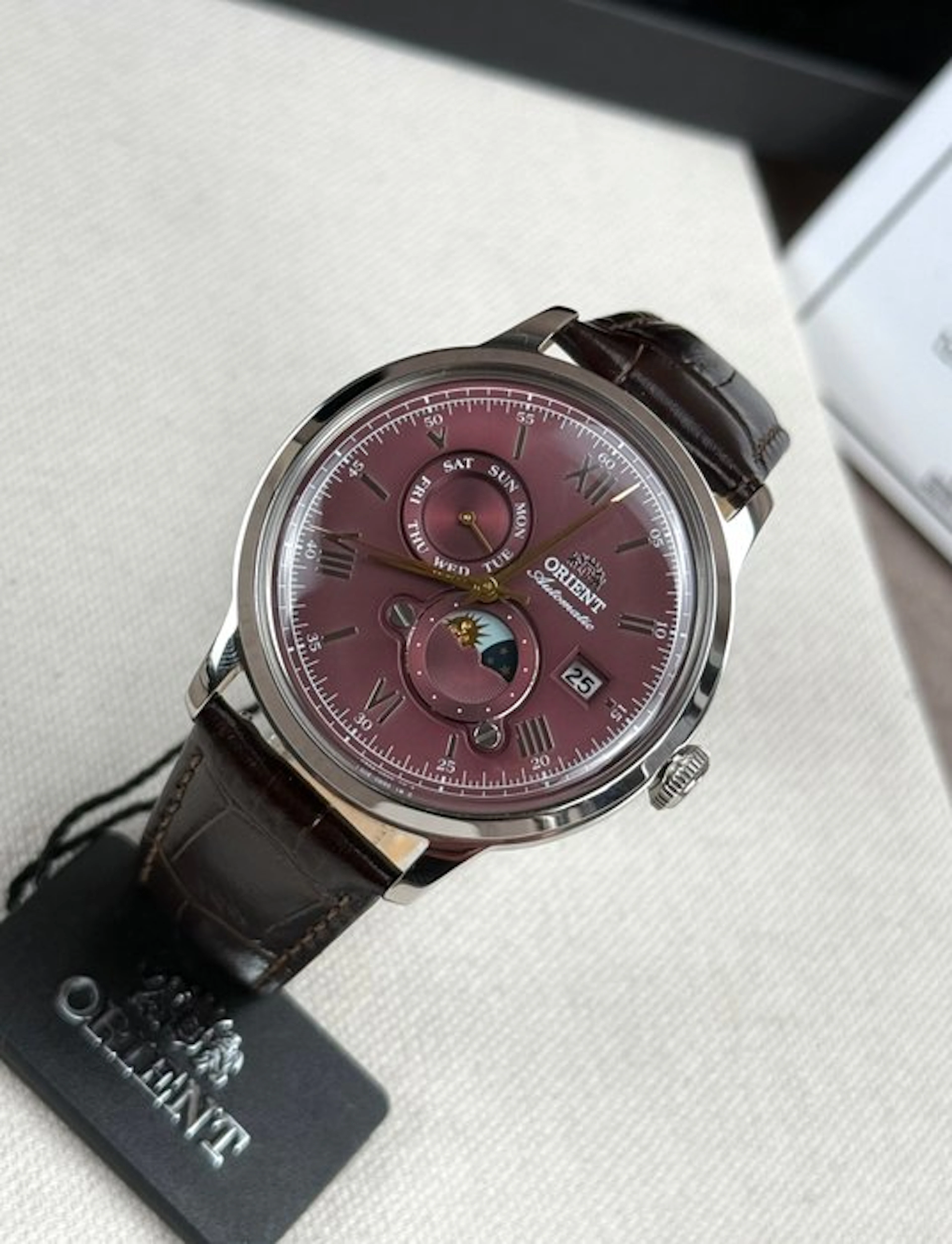Orient - Bambino 'Sun & Moon' Day/date Automatic - RA-AK0807R - Men - 2020-2025