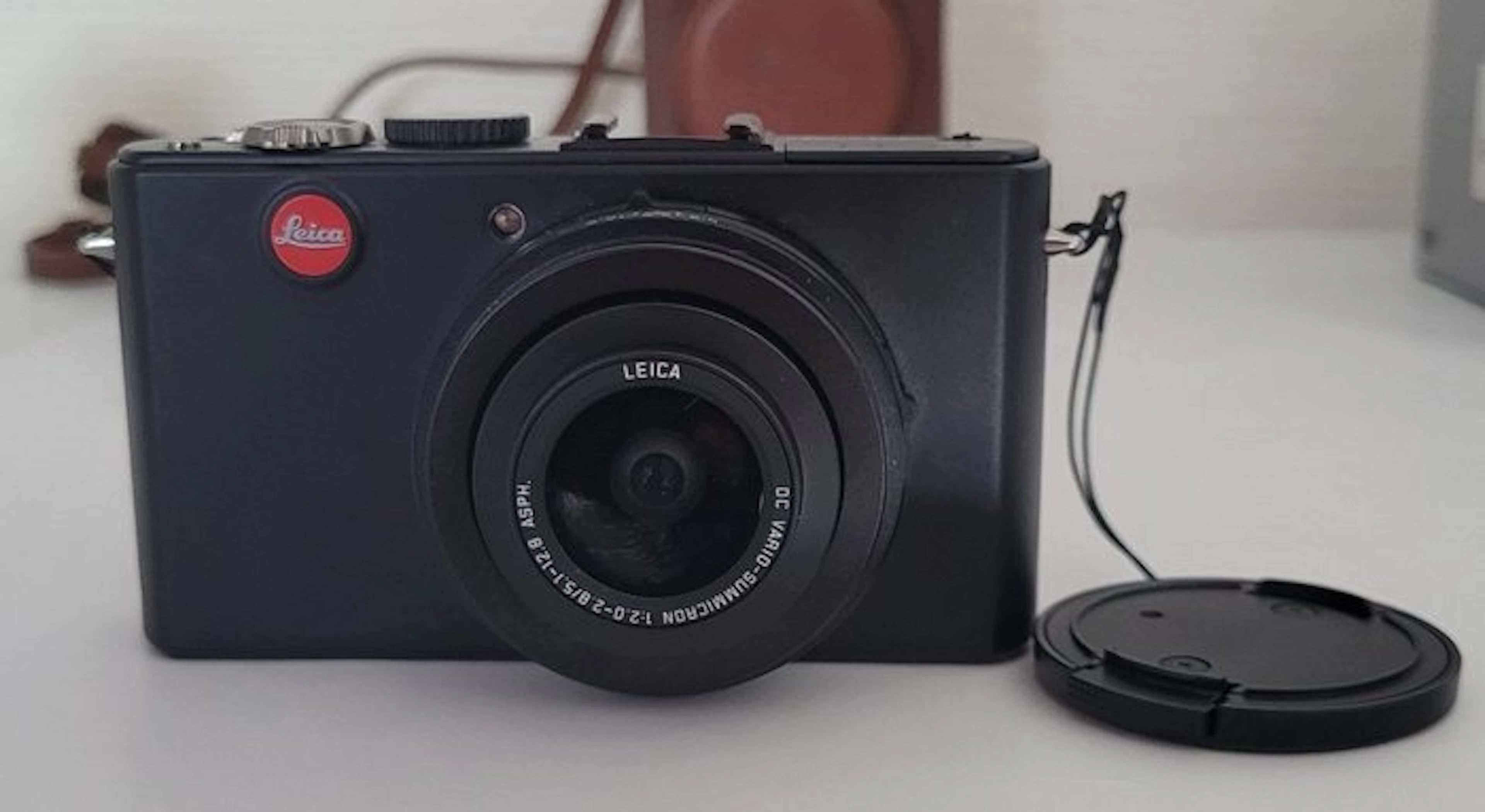 Leica D-LUX 4 Digital camera