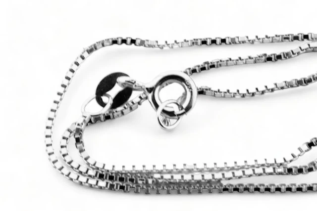 Necklace - 18 kt. White gold