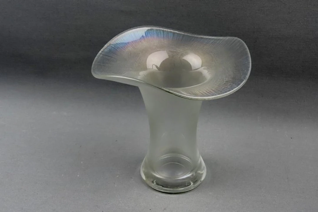 Glashütte Eisch - Erwin Eisch - Vase - Glass - iridescent gold-colored