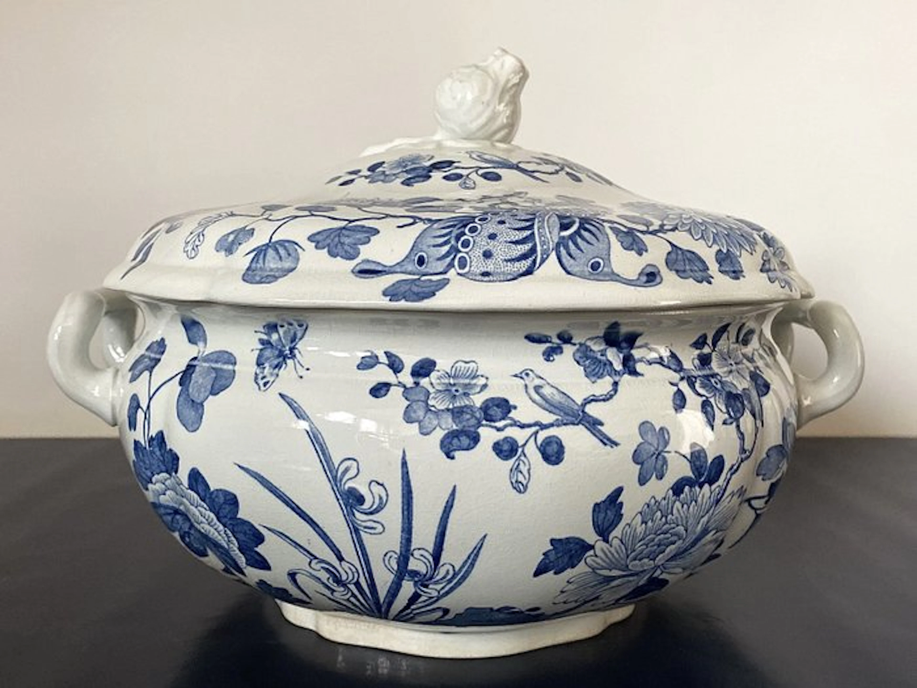 Wedgwood - Tureen - Earthenware