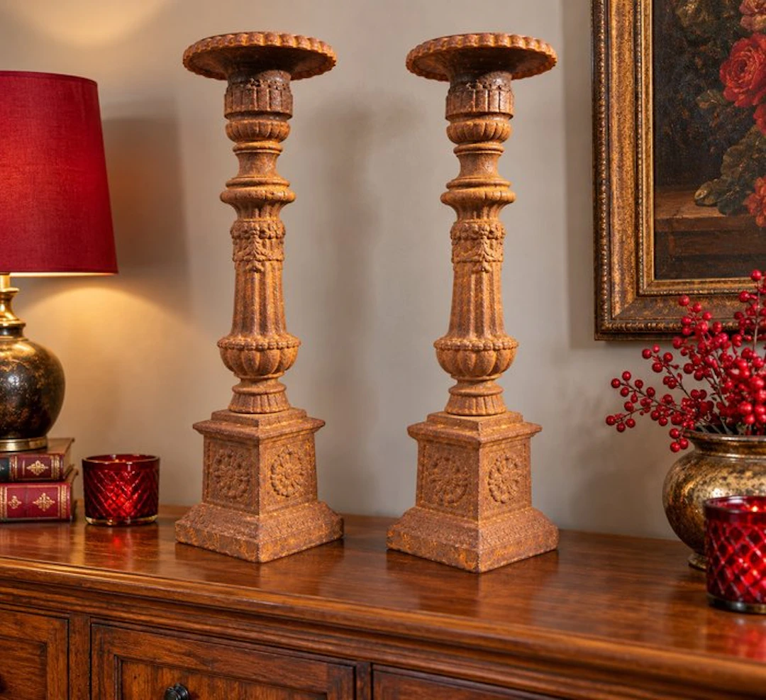 Decorative ornament (2)