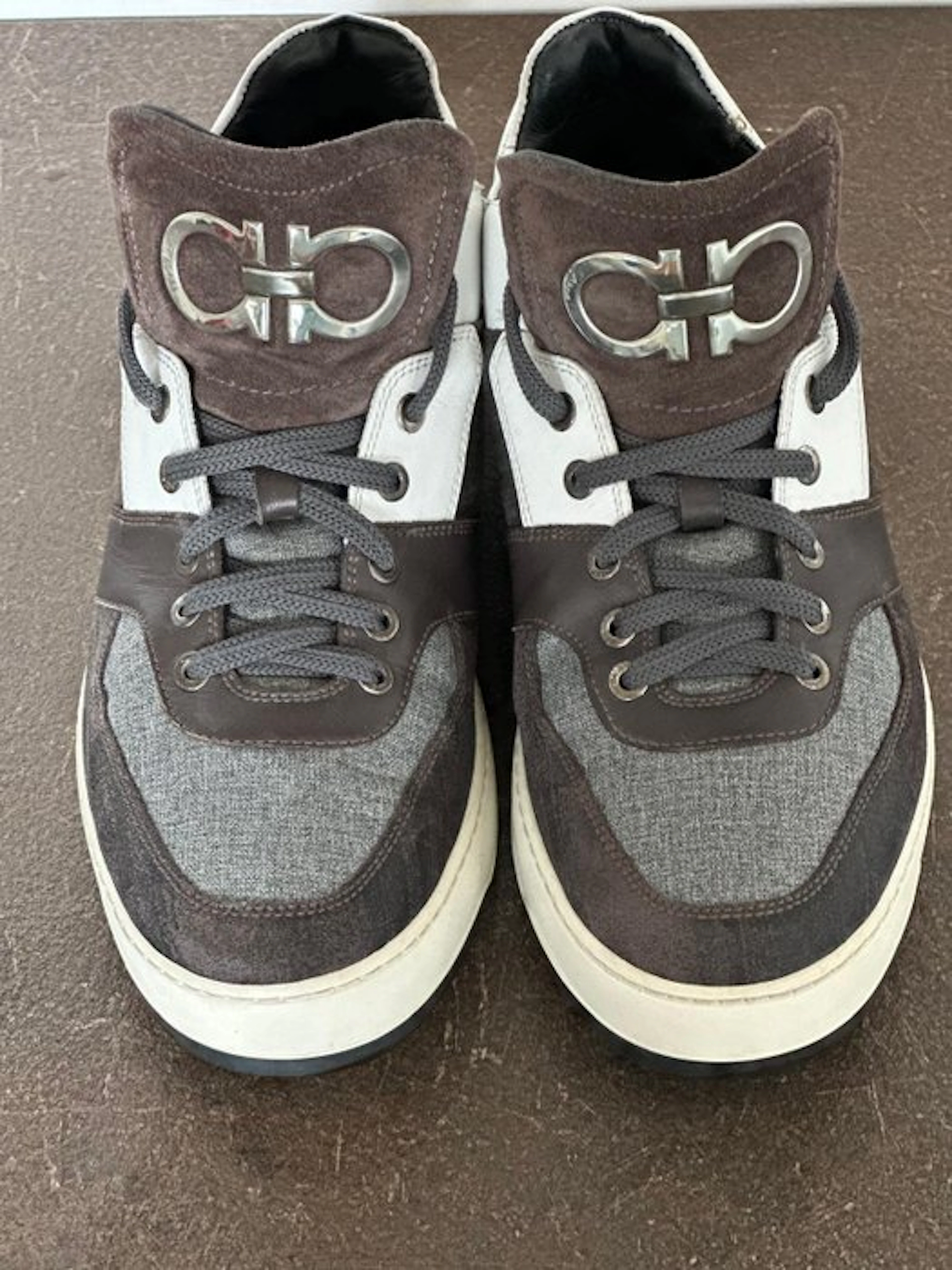 Salvatore Ferragamo - Gancini sneaker - Sneakers - Size: EU 41
