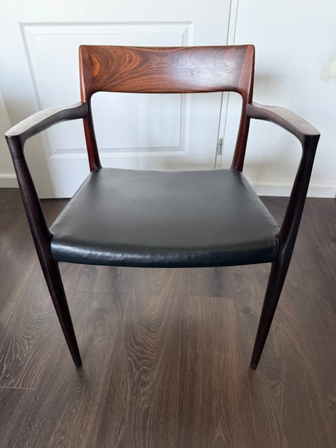 J.L. Møllers Møbelfabrik - Dining room chair - Probably rosewood