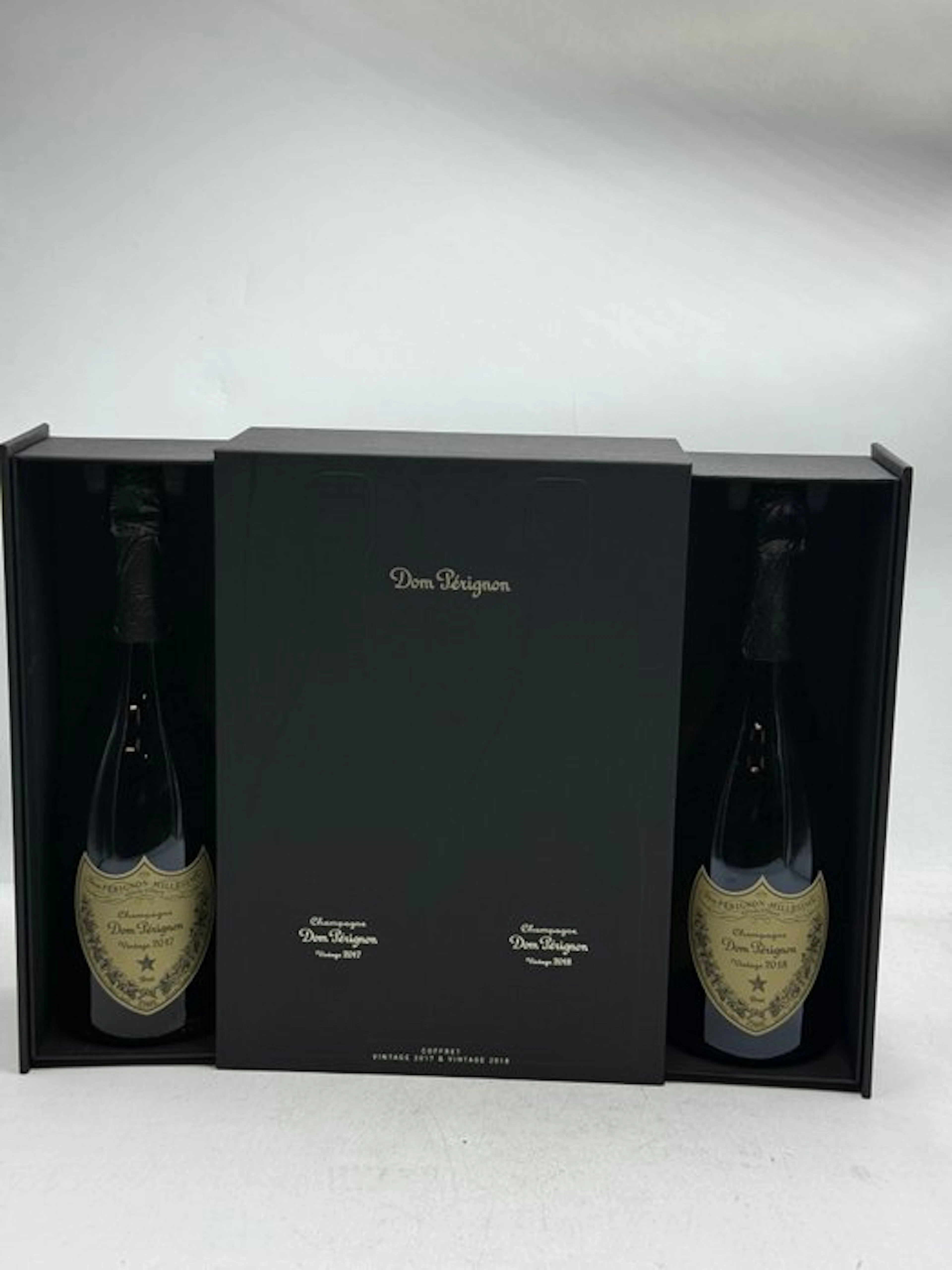 Dom Pérignon, 2017 & 2018 - Champagne Brut - 2 Bottles (0.75L)