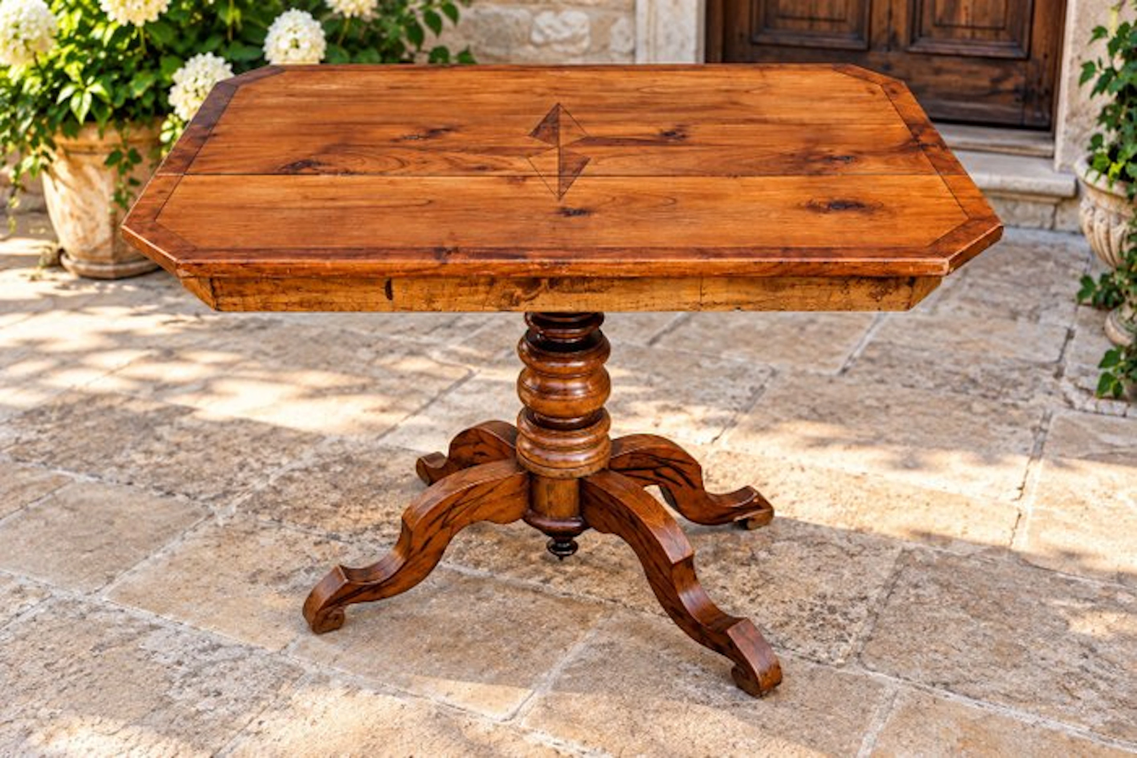 Gueridon - Walnut - Napoleon III
