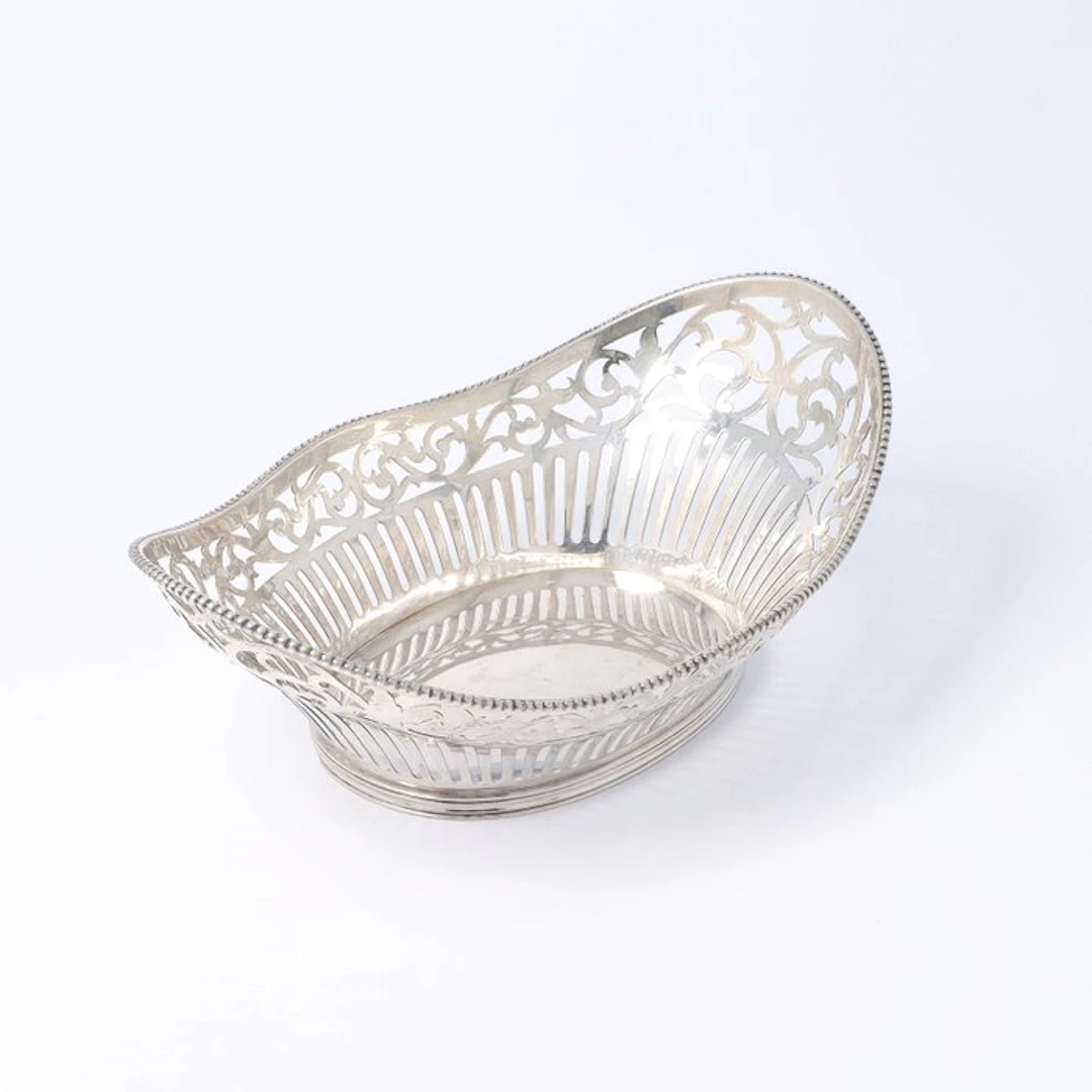 H. Schriek & Looren de Jong - Bonbon basket - .833 silver