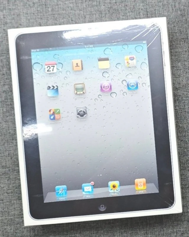 Apple iPad (1st generation) 64GB - New - Computer