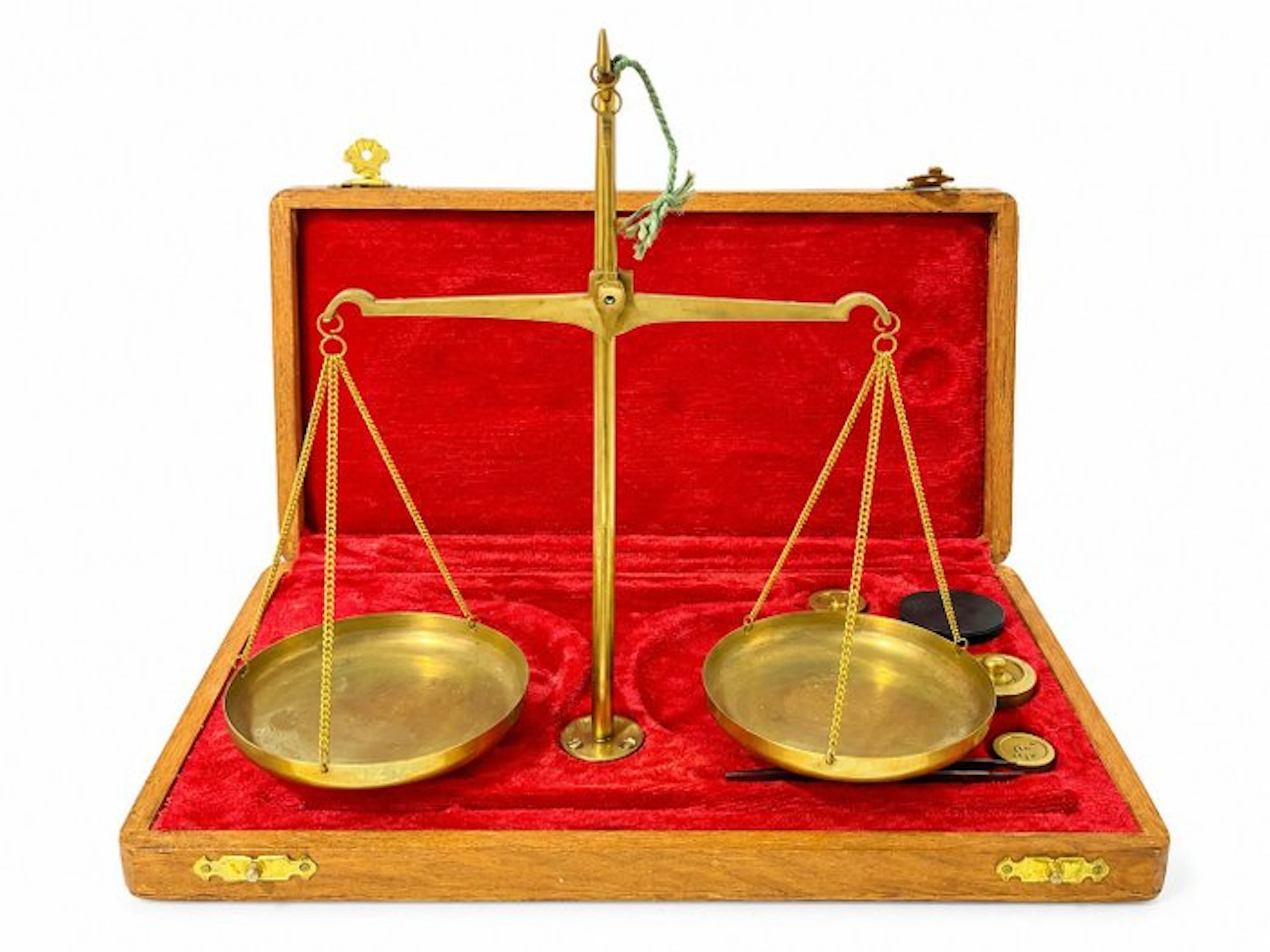 Balance or scale - Brass, Wood - precision