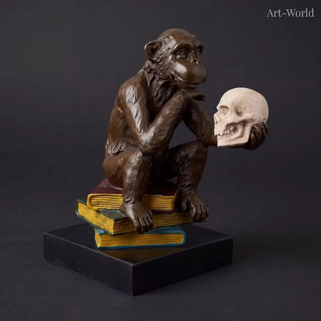 Statue, “De wijze aap” - 14.5 cm - Bronze, Marble