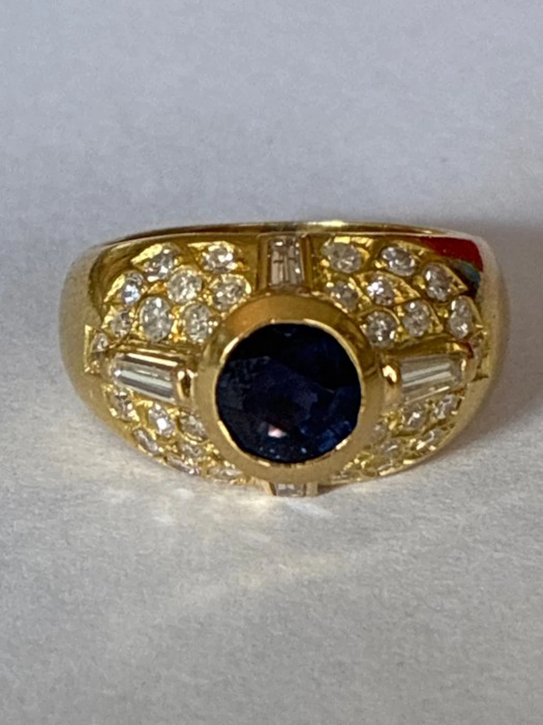 Ring - 18 kt. Yellow gold Sapphire - Diamond
