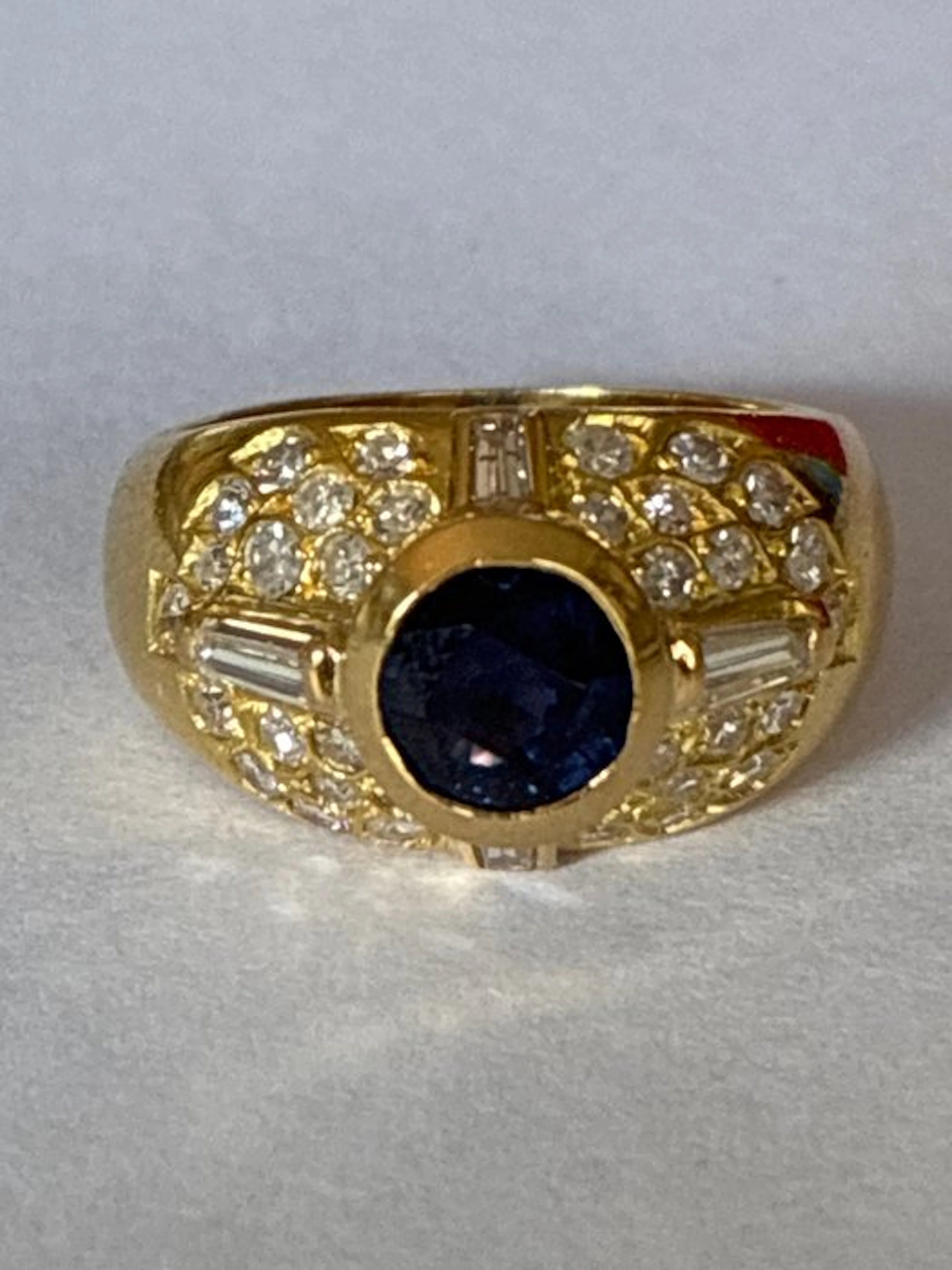Ring - 18 kt. Yellow gold Sapphire - Diamond