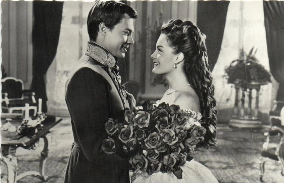Romy Schneider - Film Icon - Diverse Film Scenes - Postcard (58) - 1950-1970