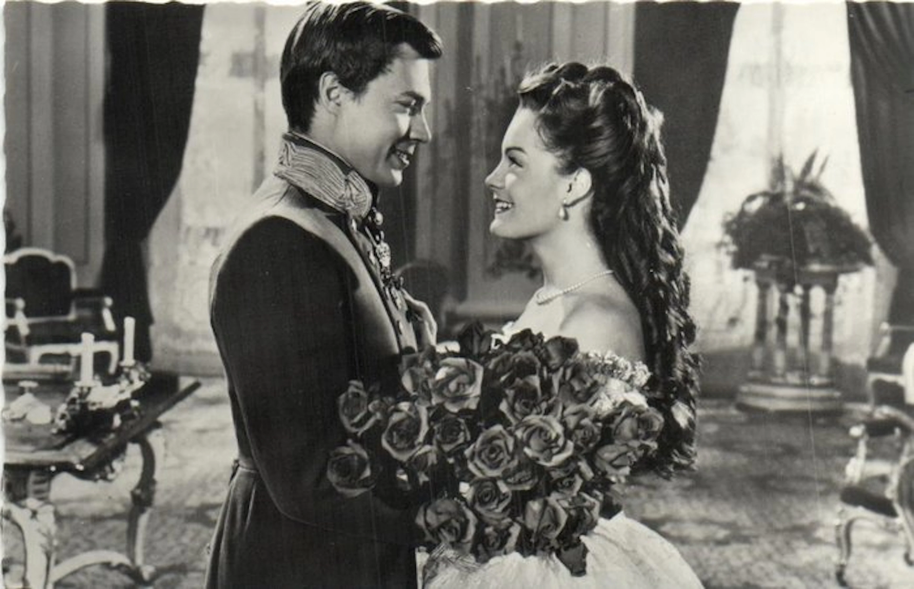 Romy Schneider - Film Icon - Diverse Film Scenes - Postcard (58) - 1950-1970