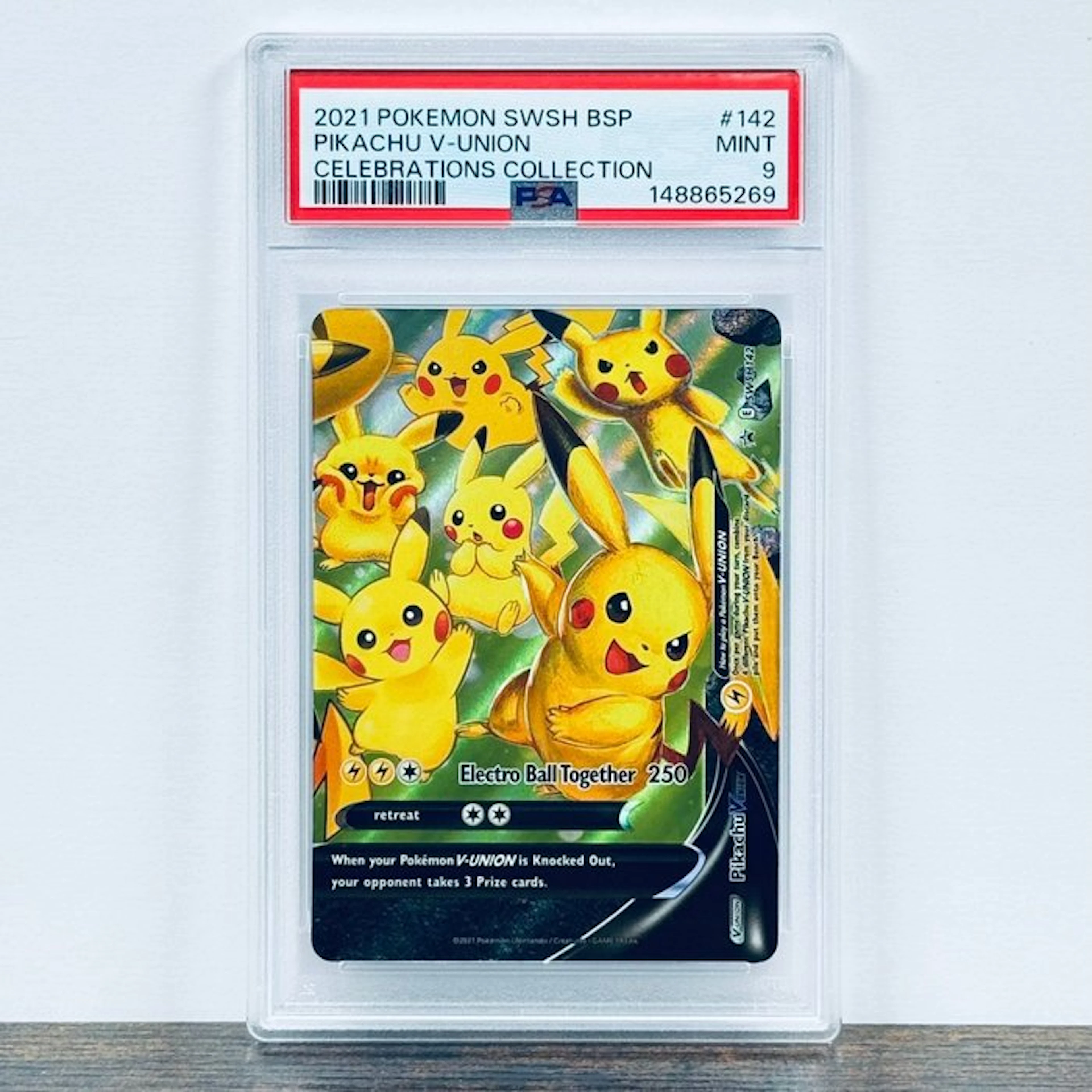 Pokémon Graded card - Pikachu V-UNION SWSH142 – Pokémon - PSA 9