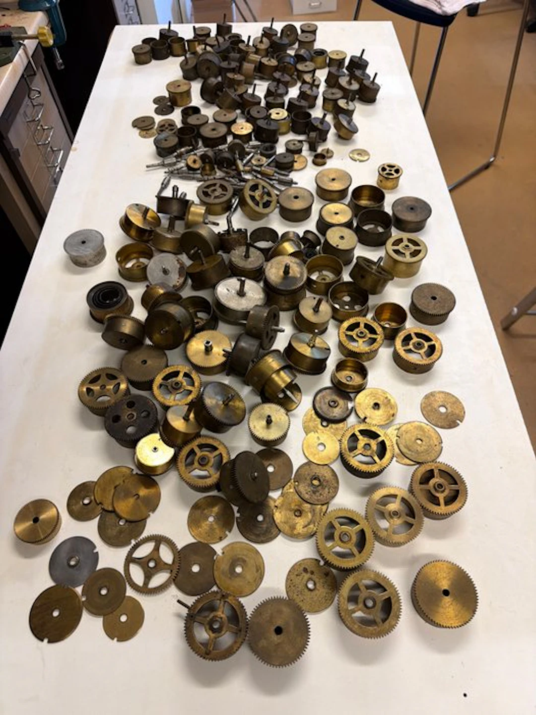 Clock movement (100) - Brass - 1900-1910 - Clock components