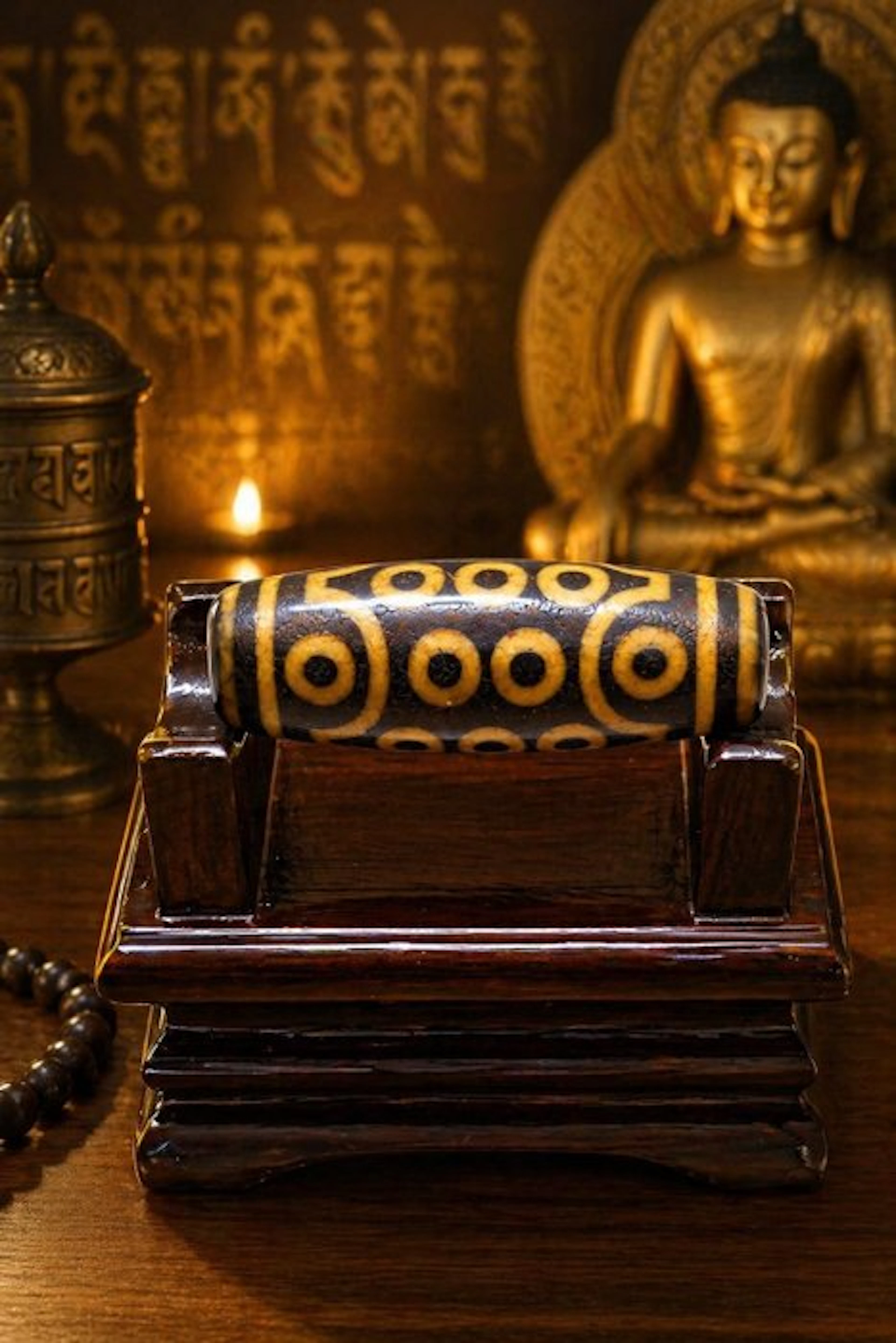 Bead - Tibetan Tale: 21 Eyes