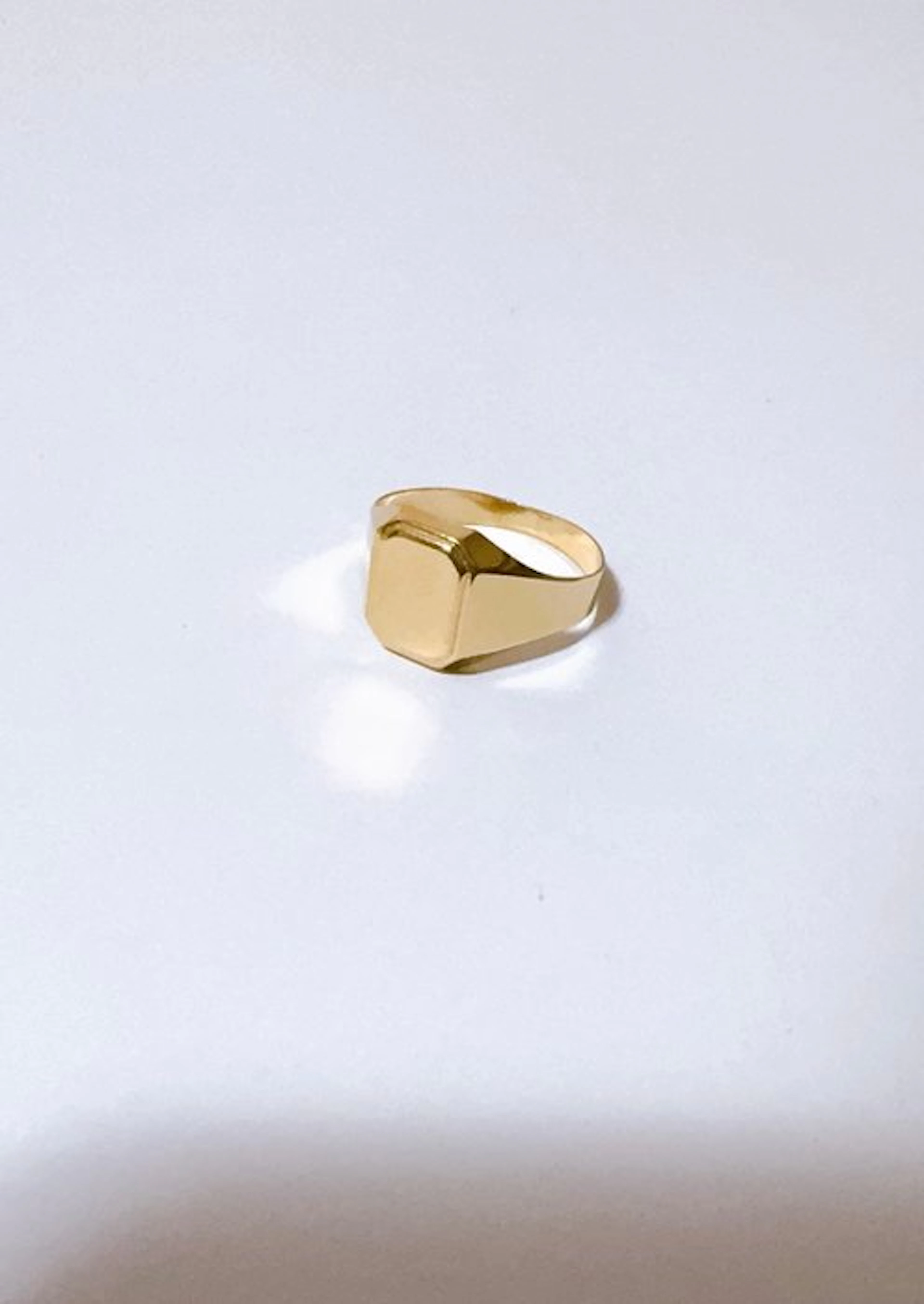 No reserve price - Ring - 18 kt. Yellow gold - Ring, size 22, polished, 1.6 g